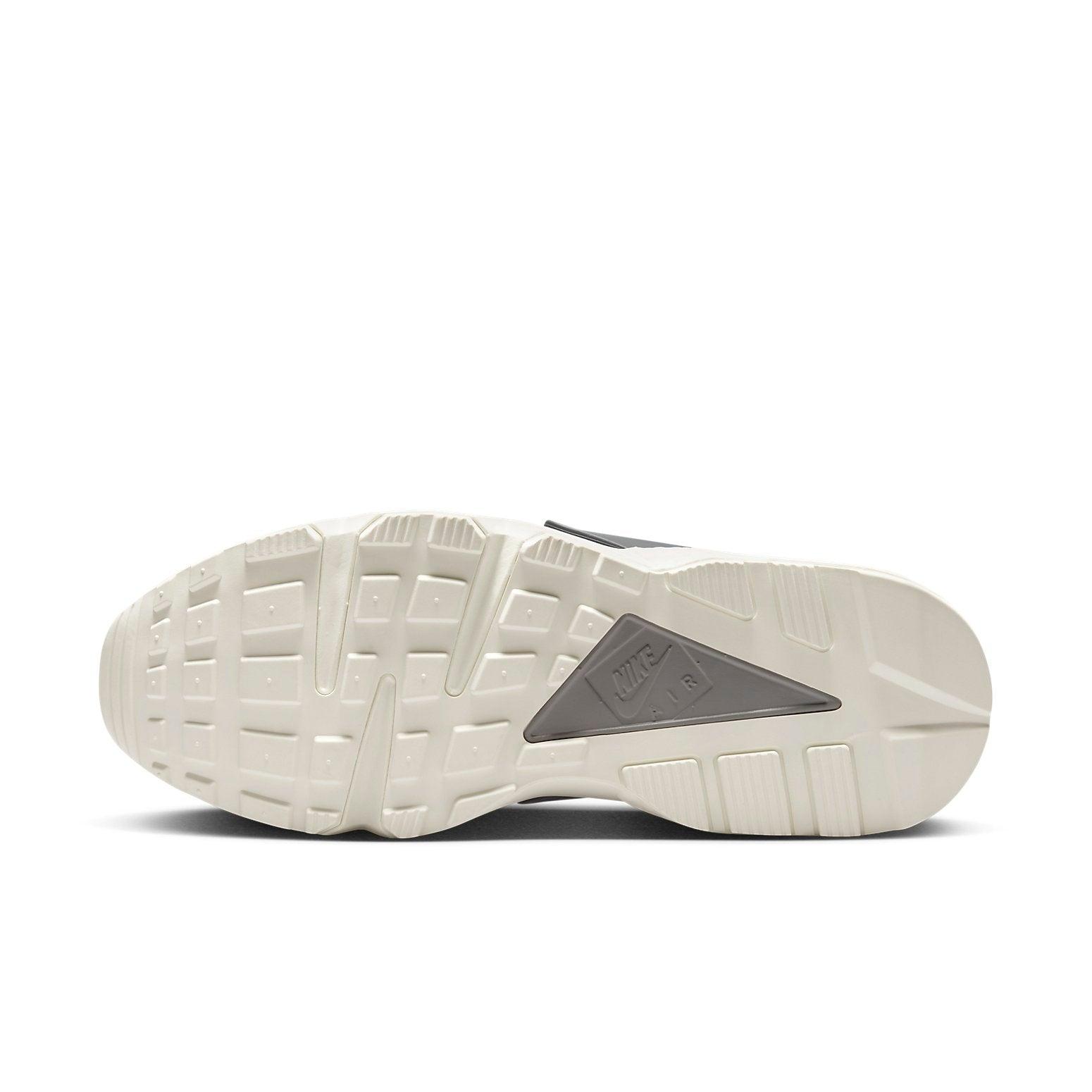 nike air huarache light womens grey