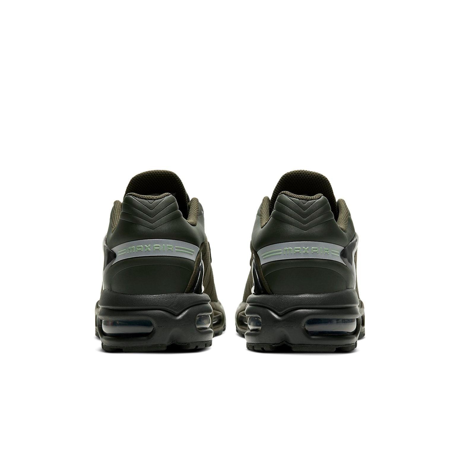 nike air max tailwind v sp men's shoe