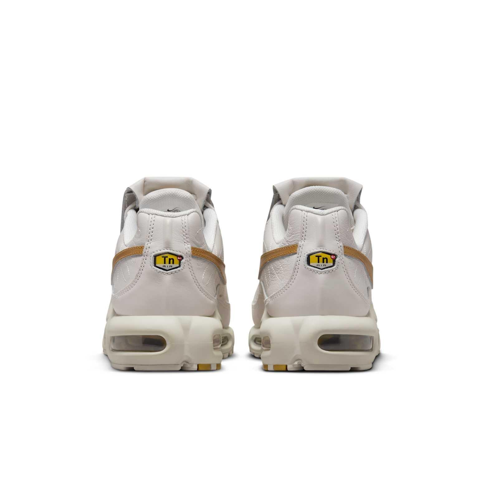 Air max 95 plus white deals