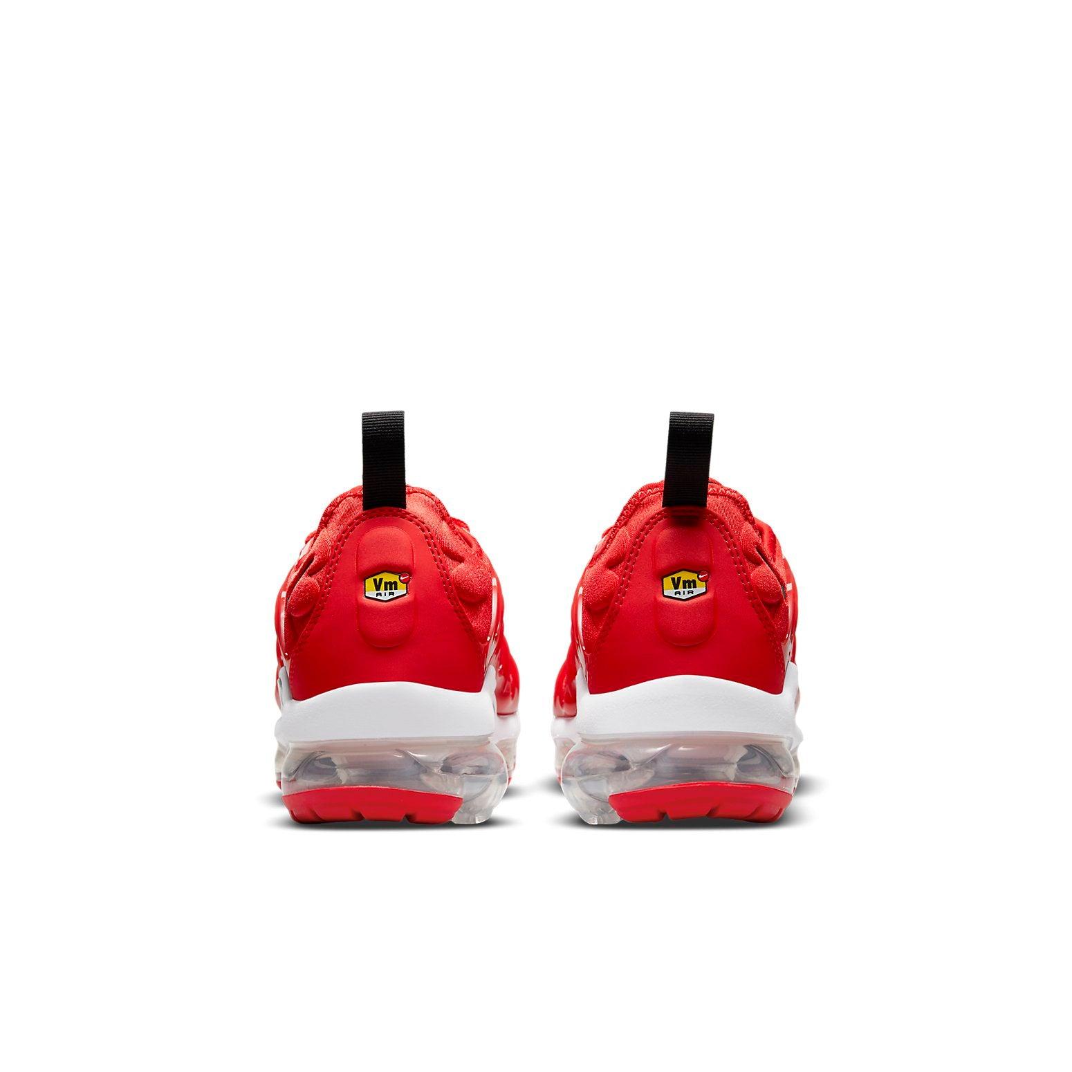 nike vm red