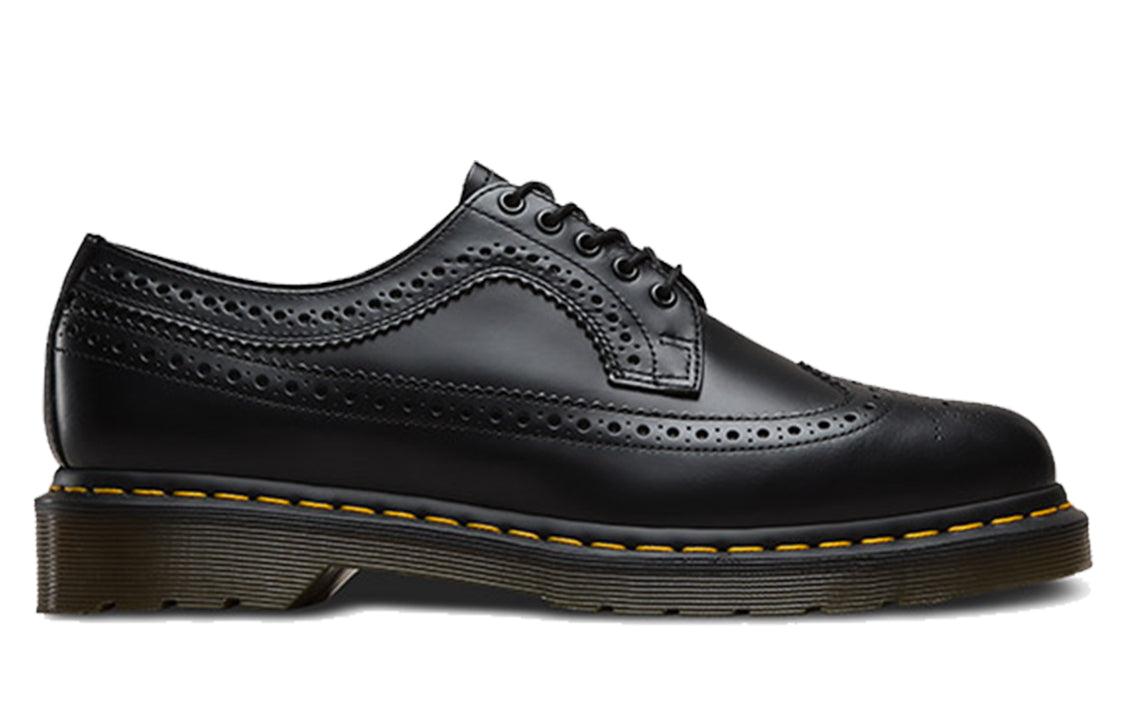 Martens 3989 Stitch Smooth Leather Brogue in Black for Men