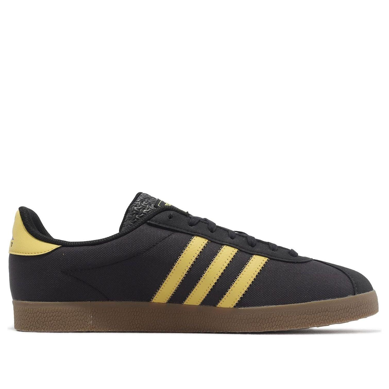 adidas X Descendant Dcdt Gazelle Gore-Tex Pyrite' in Black for Men