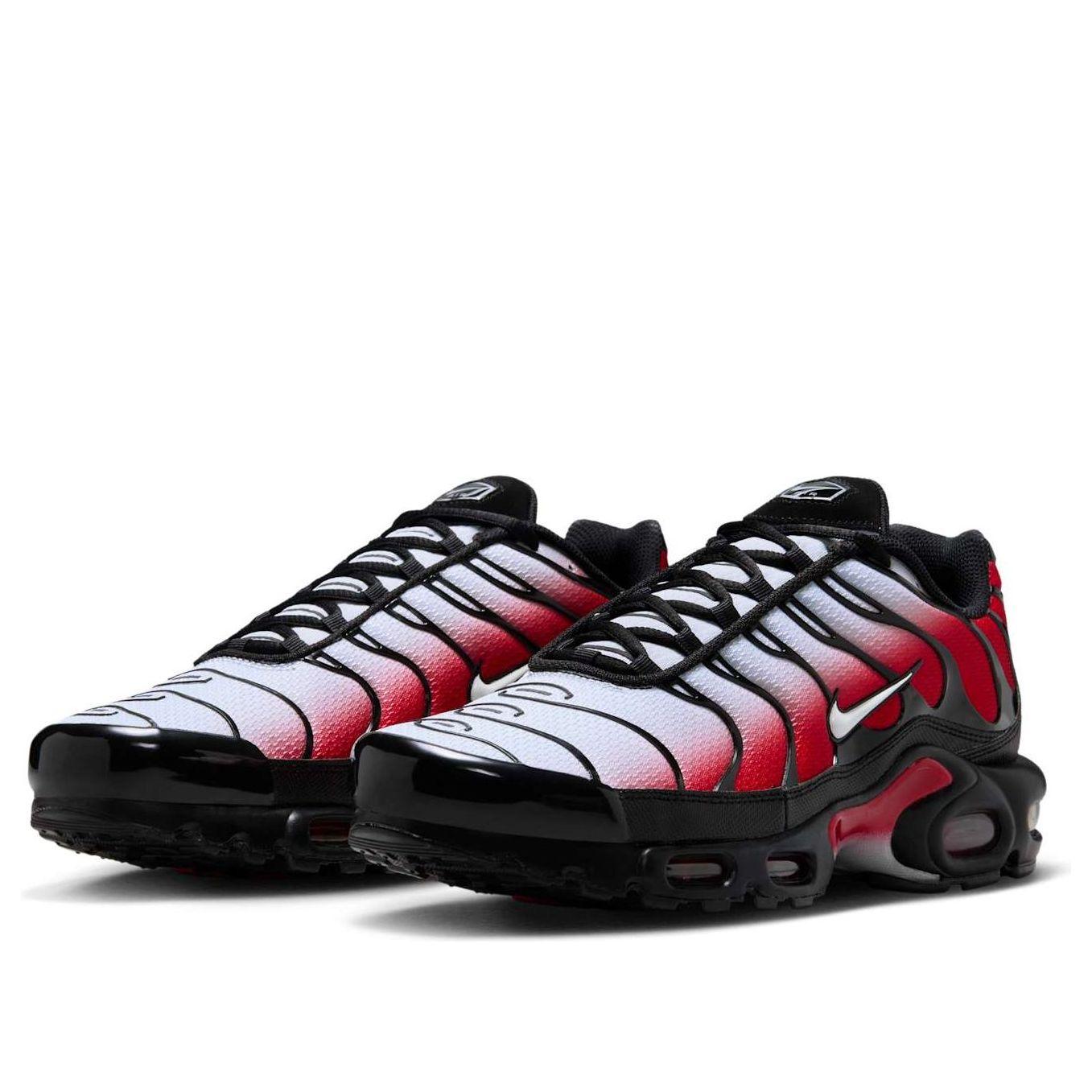 Nike Air Max Plus 'Pure Platinum University' in Red for Men | Lyst UK