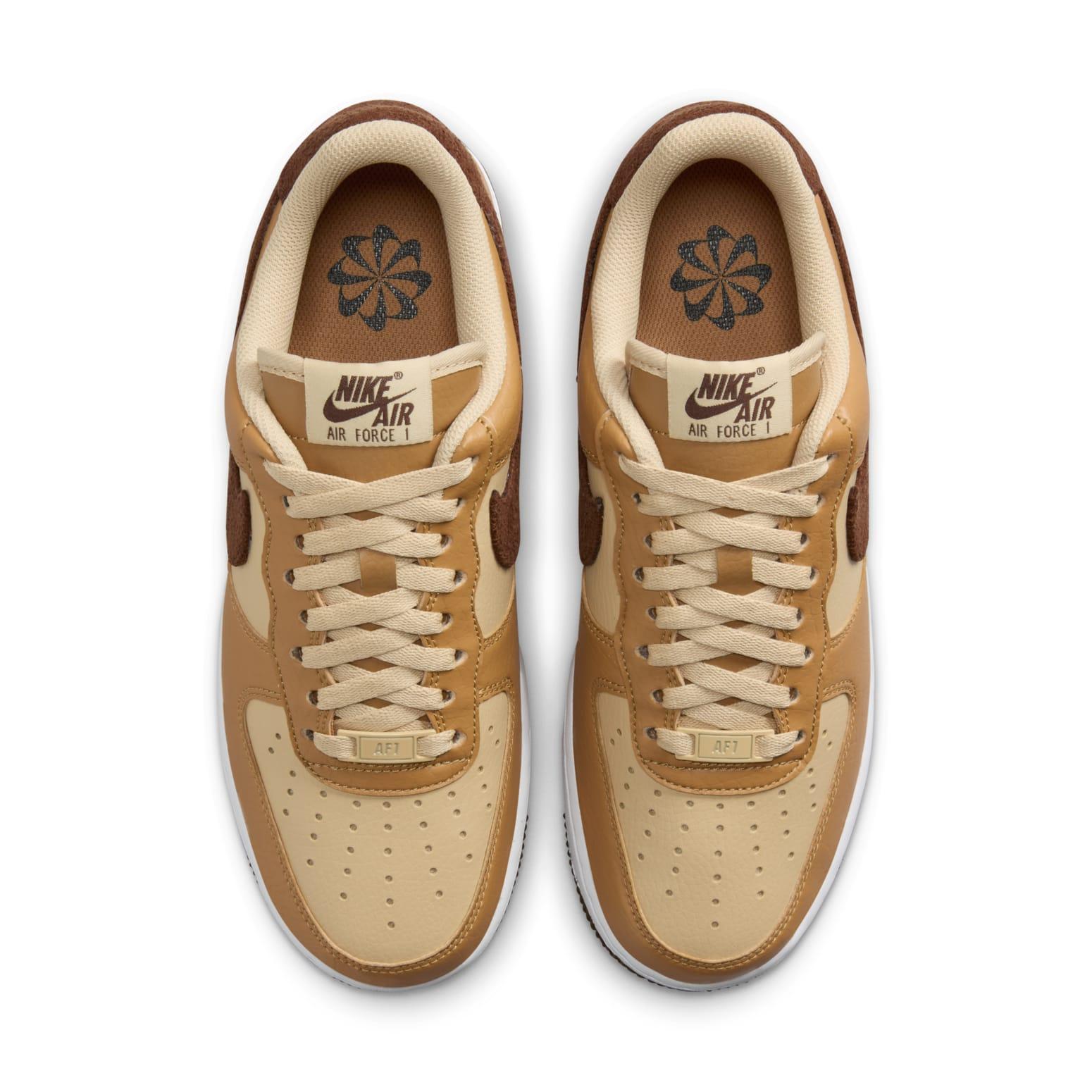 Cacao Wow Tan Air Force 1's Nike Air Force '07 Light British