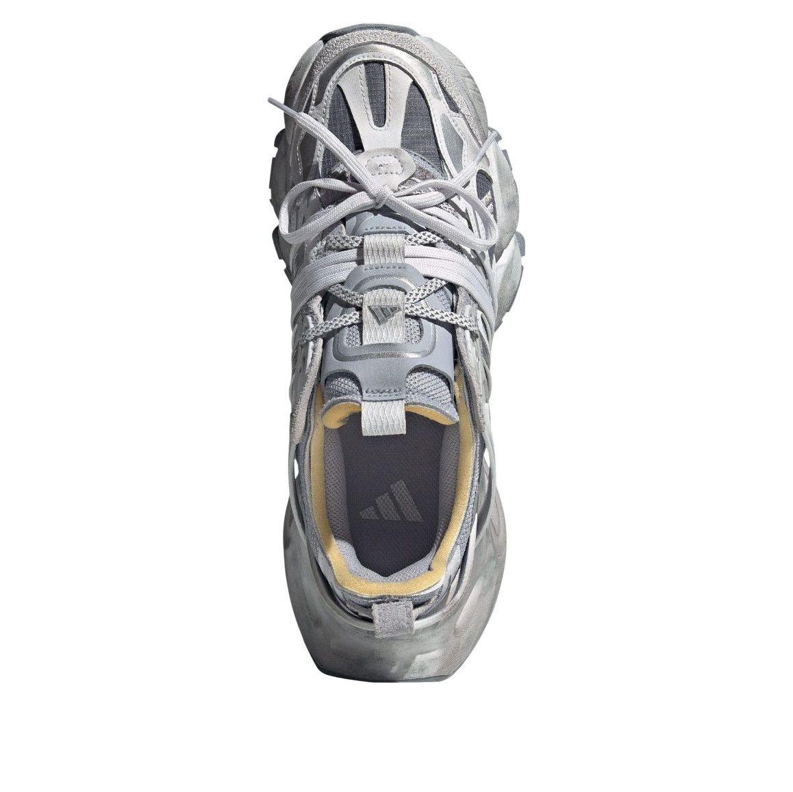 adidas Xlg Runner Deluxe in Gray for Men | Lyst