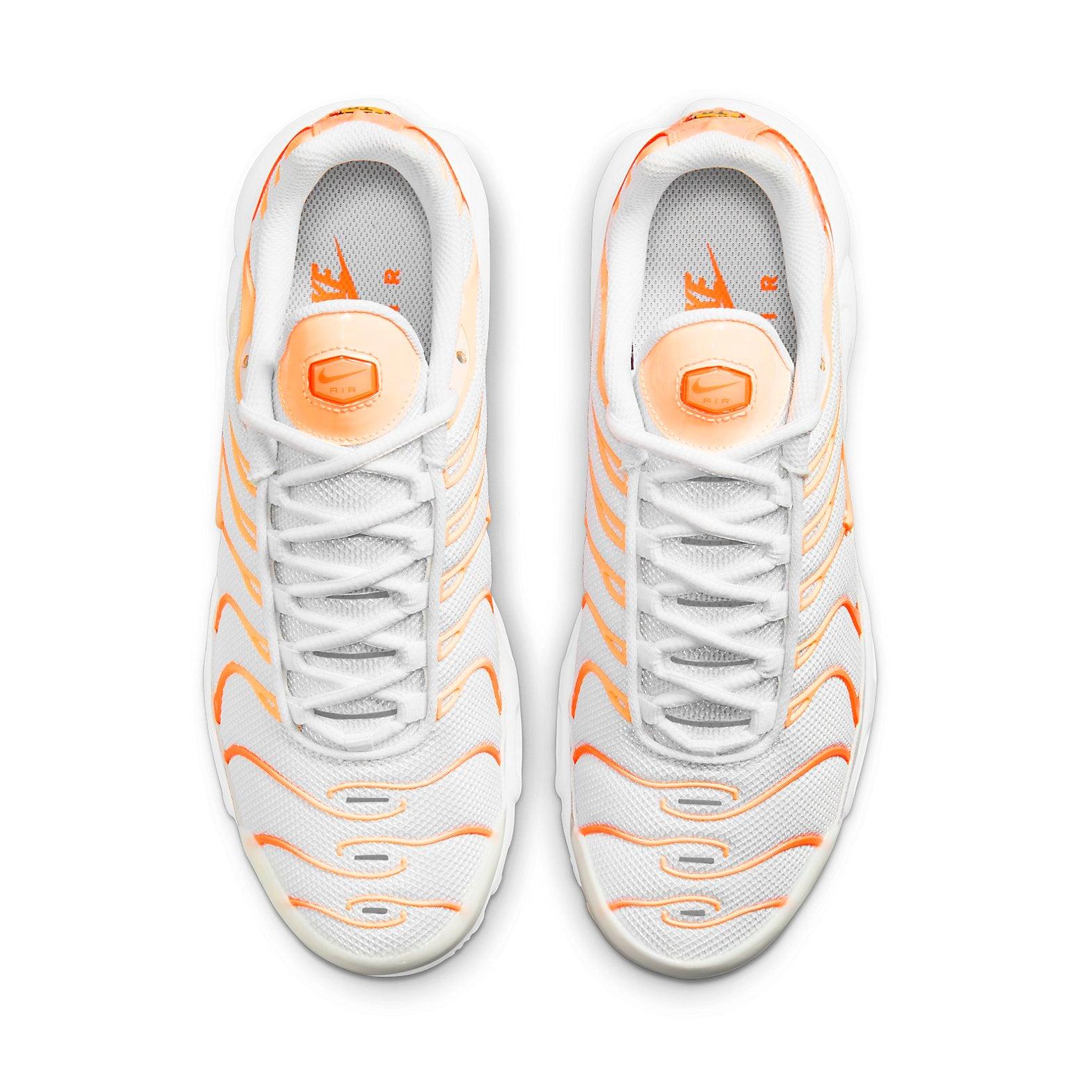 nike air max plus atomic orange