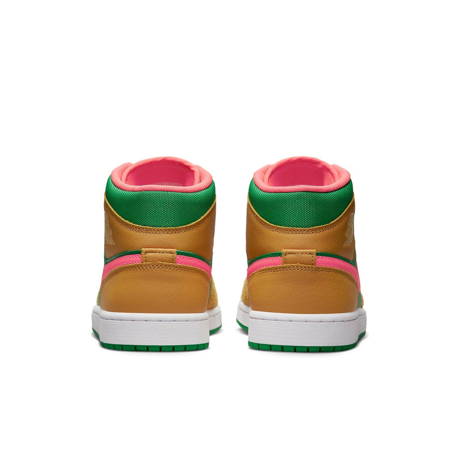 Nike Jordan 1 Mid 'Wheat Watermelon' in Green for Men | Lyst UK