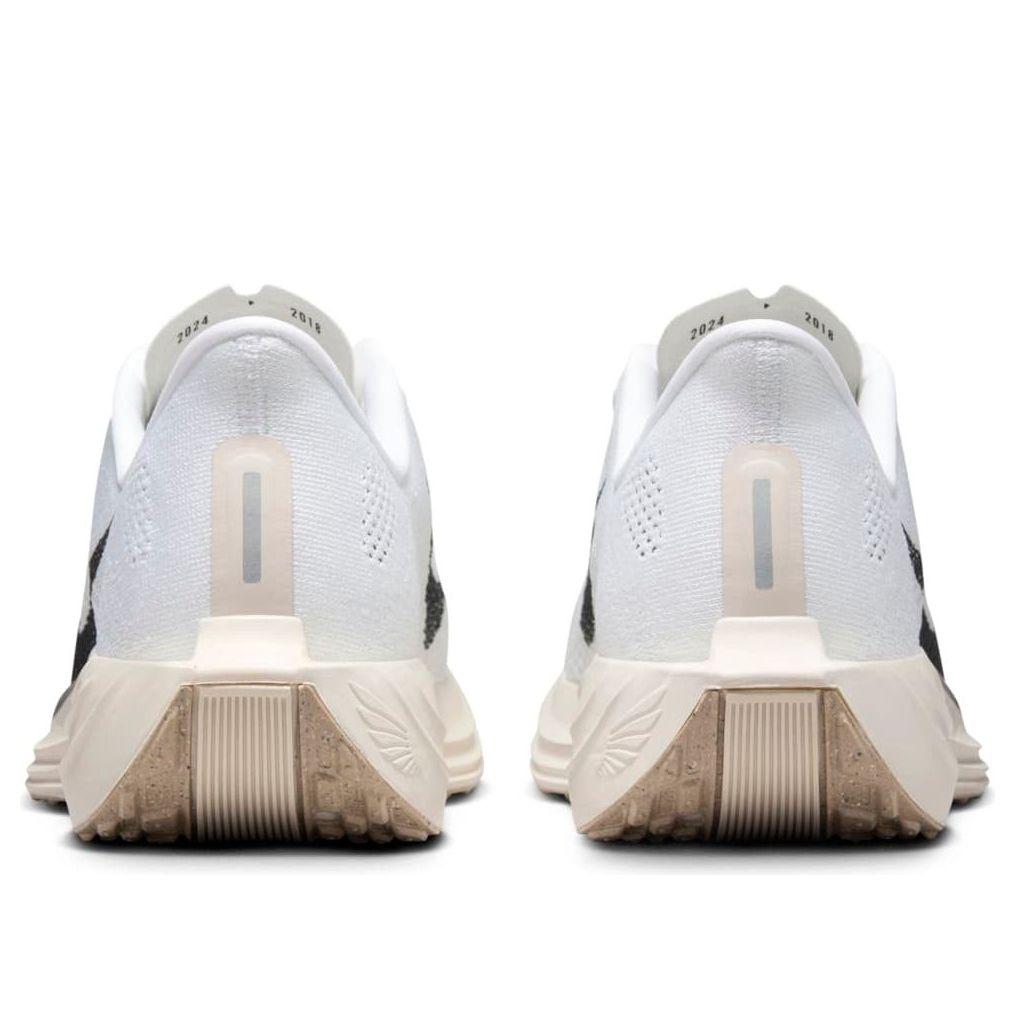 Nike Air Zoom Pegasus Plus 'Sail Orewood Anthracite' in White for