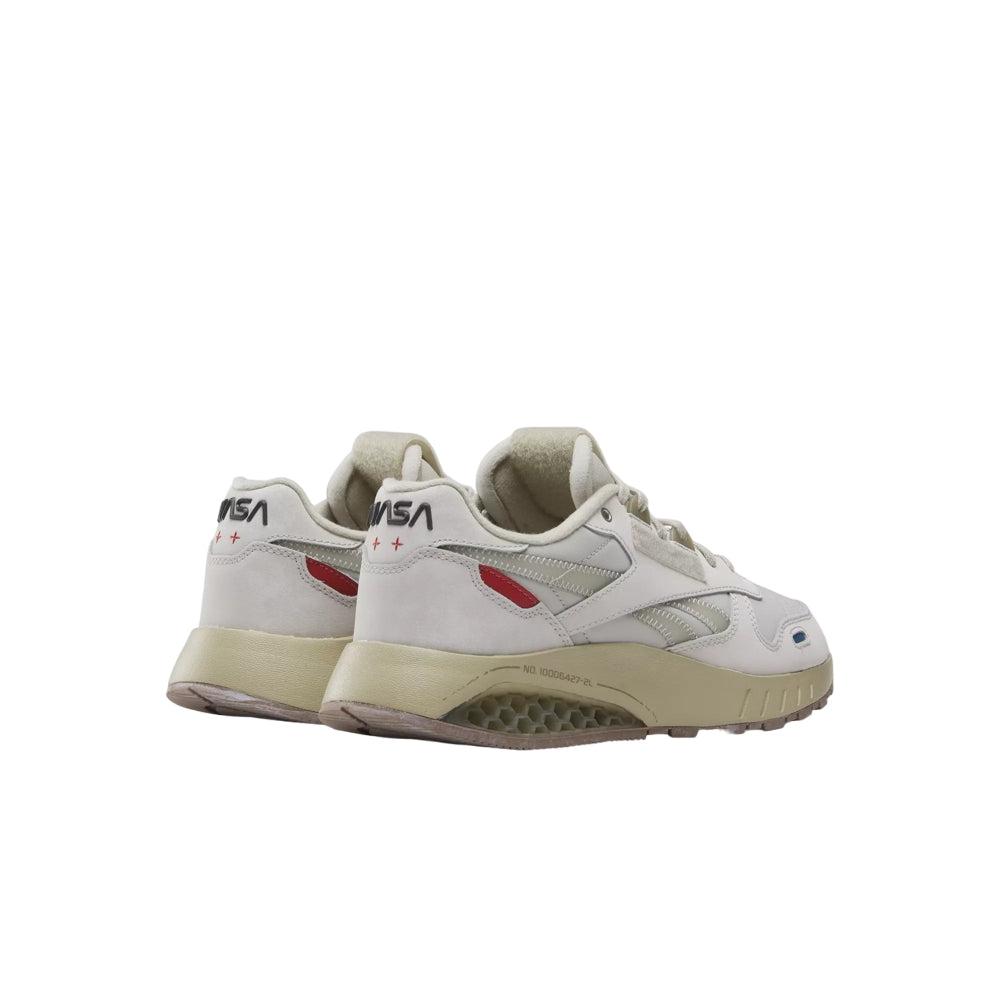 Reebok X Nasa Classic Leather Hexalite in White for Men Lyst UK