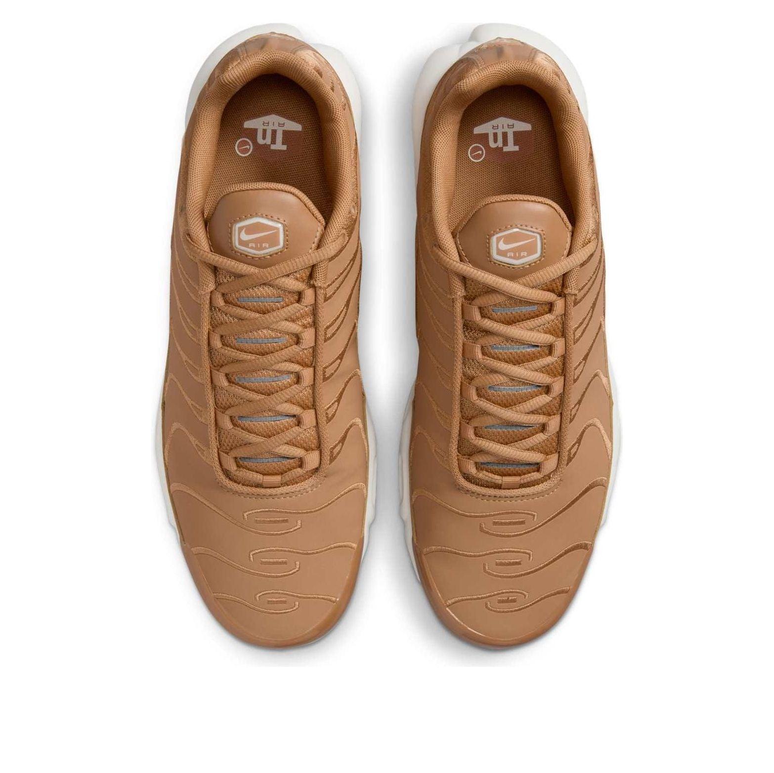 Nike Air Max Plus Sneakers Flax Sail in Brown for Men | Lyst UK