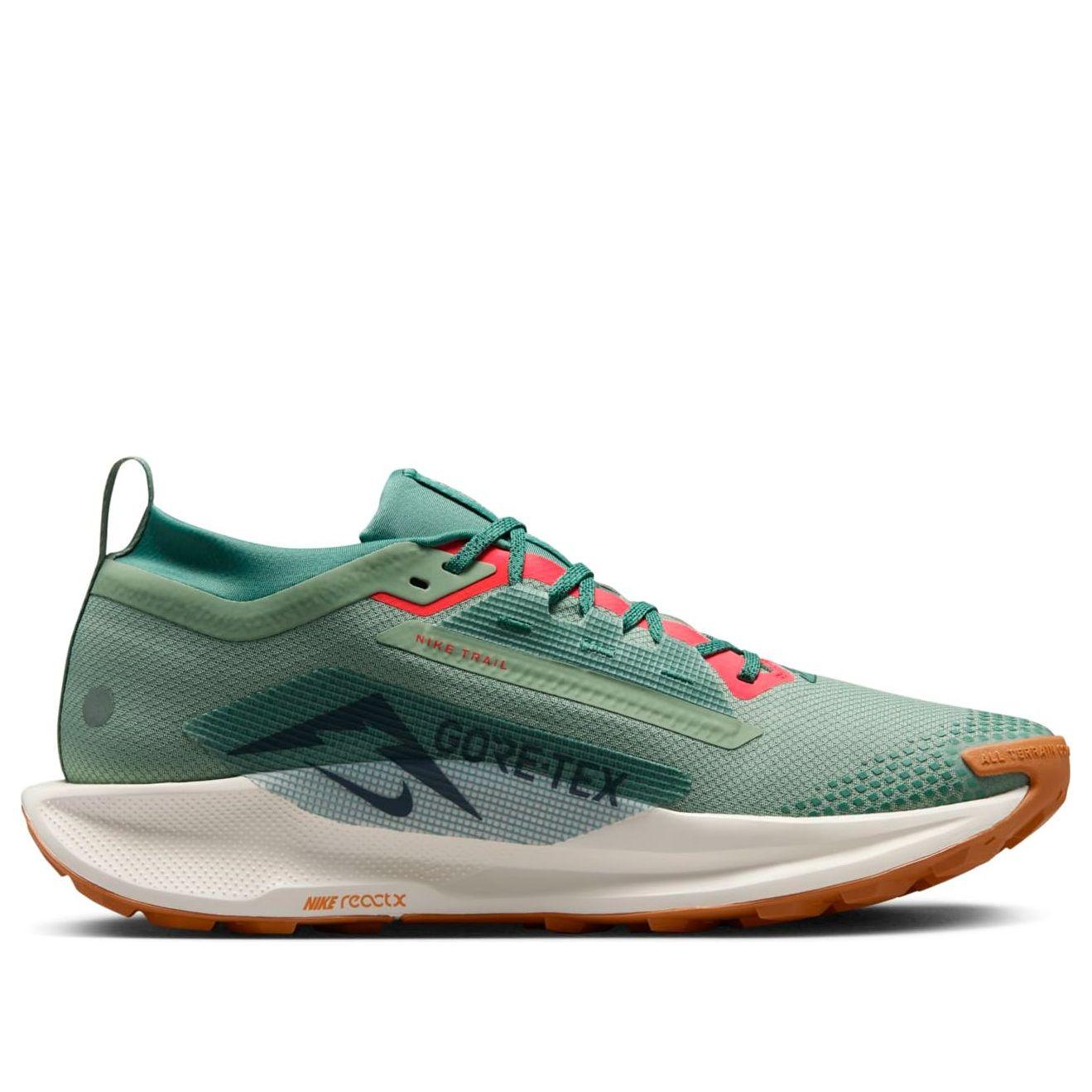 Nike Pegasus Trail Gore-Tex 'Jade Horizon' in Green for Men