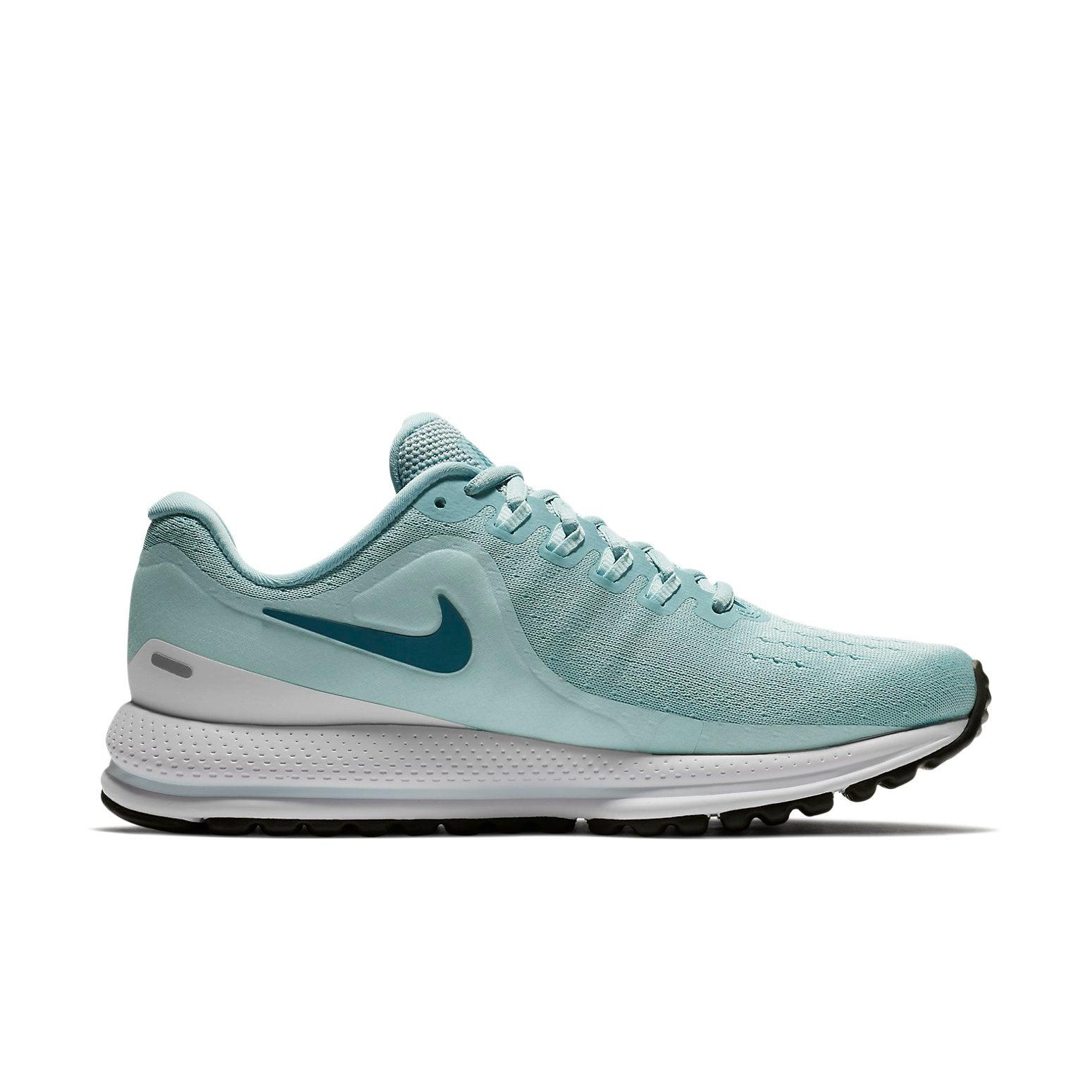 Air zoom vomero 13 running shoe new arrivals