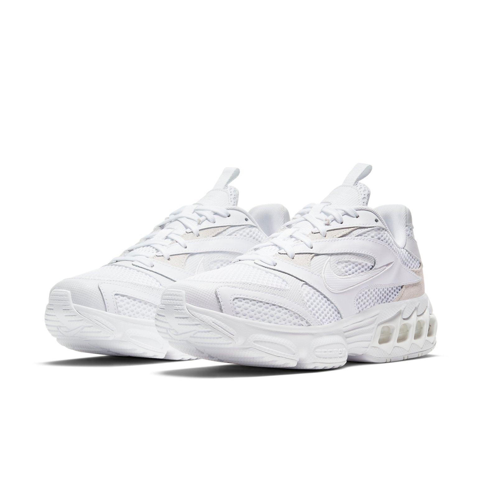 Nike (Wmns) Zoom Air Fire 'Photon Dust' in White Lyst UK