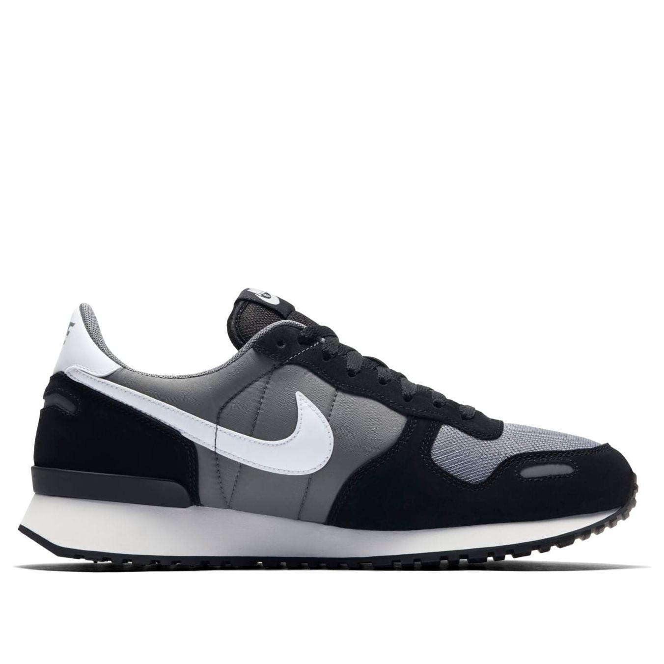 nike air vortex trainers in black