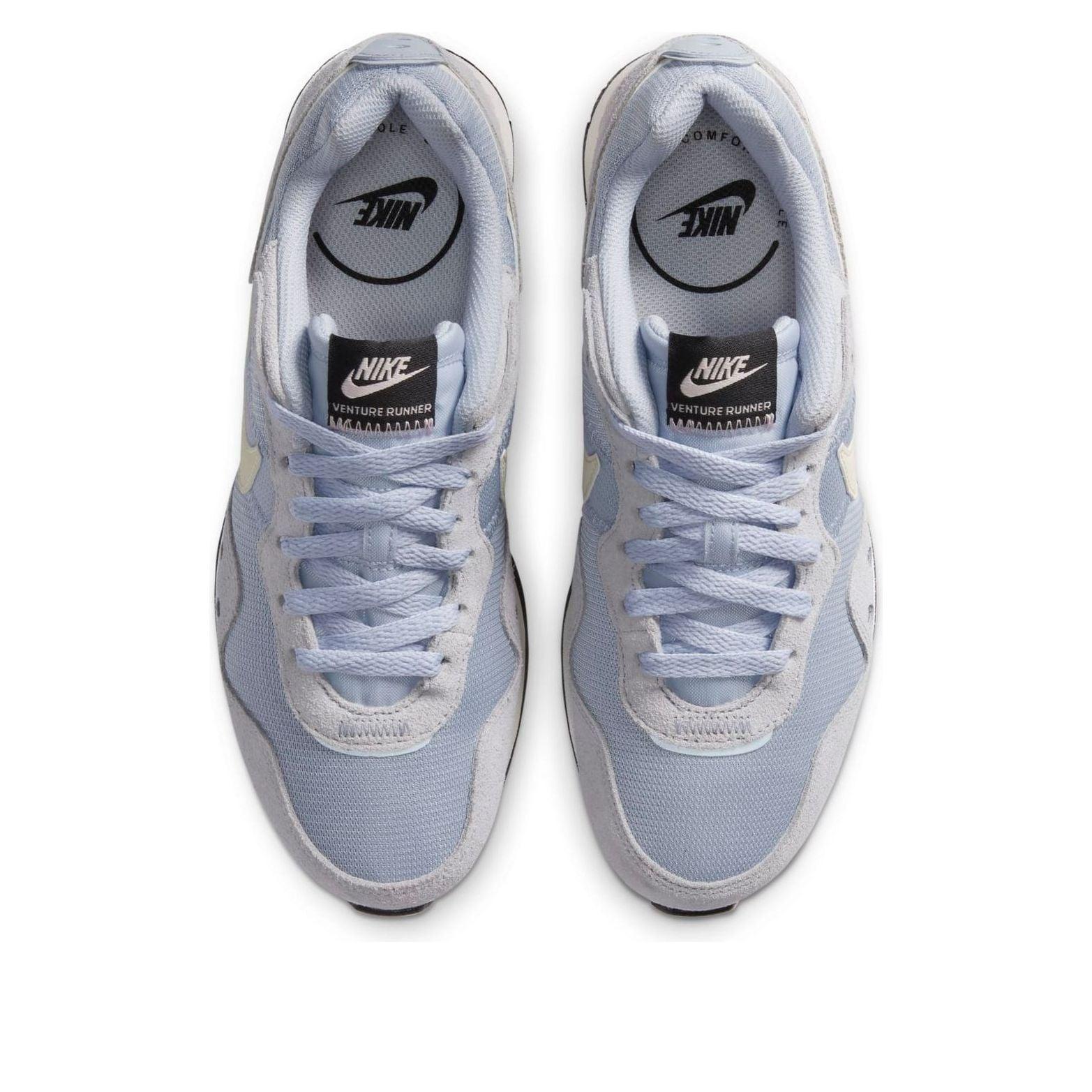 nike venture runner ghost