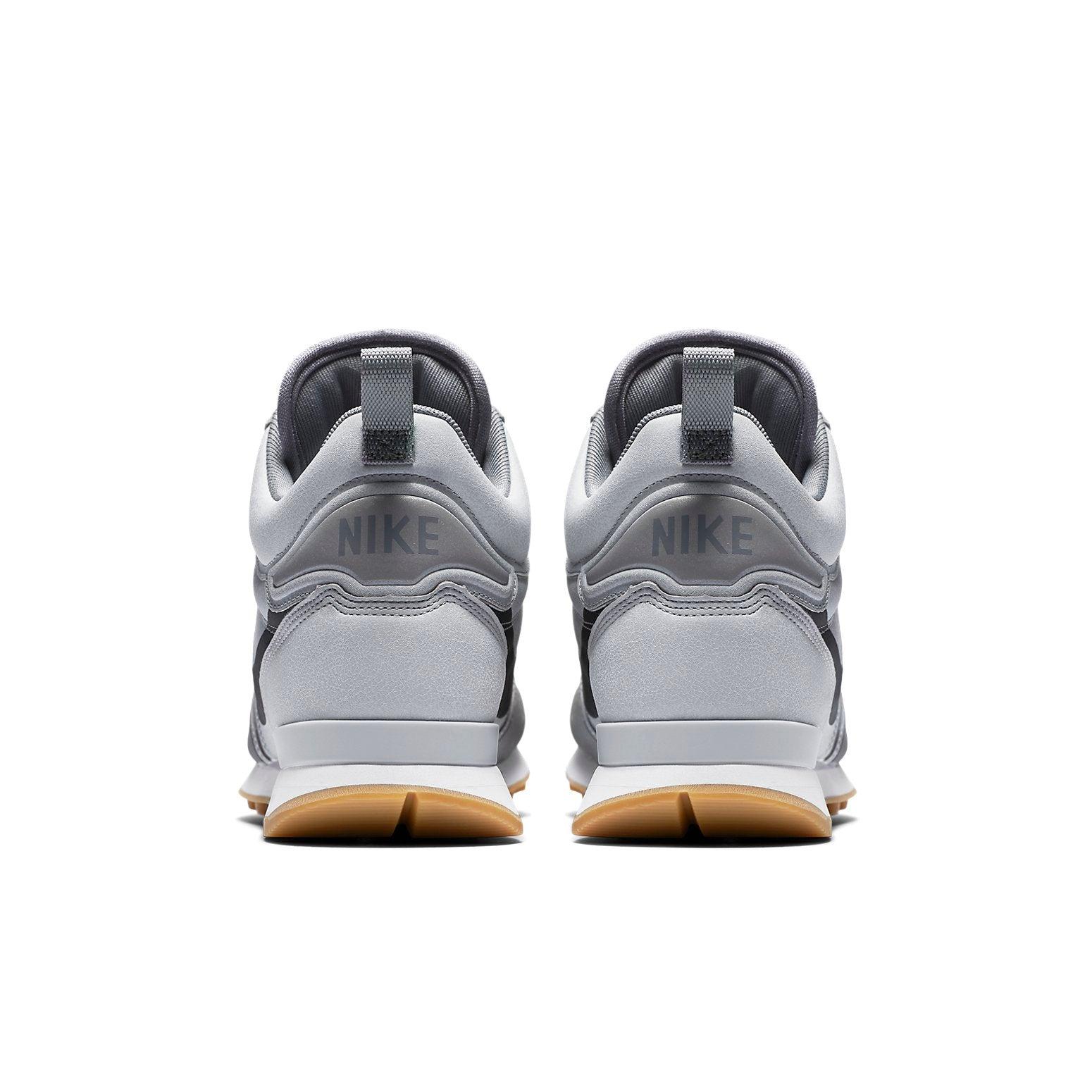 nike internationalist utility