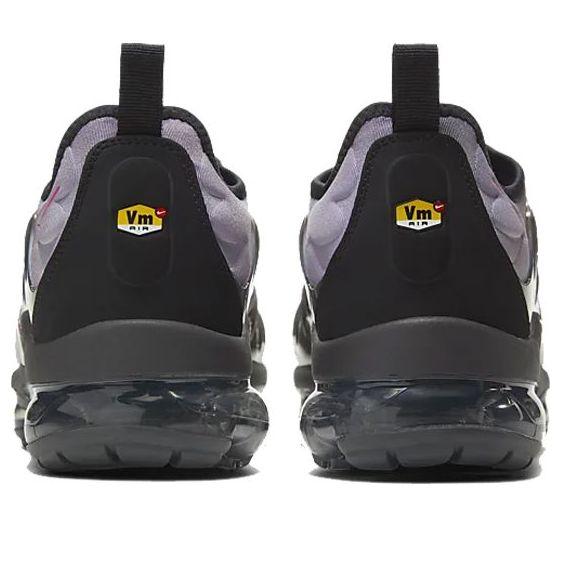 active fuchsia vapormax