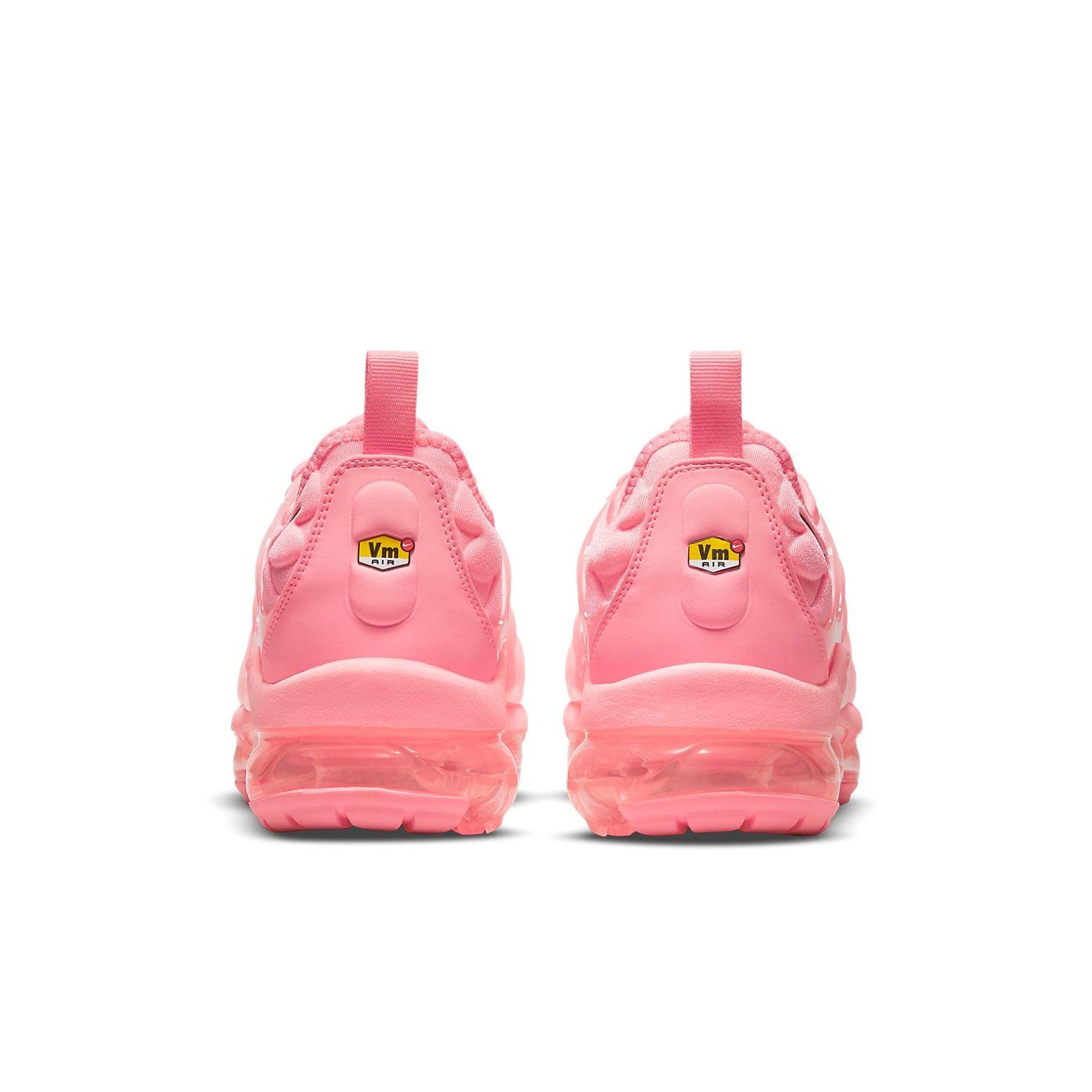 womens bubblegum vapormax