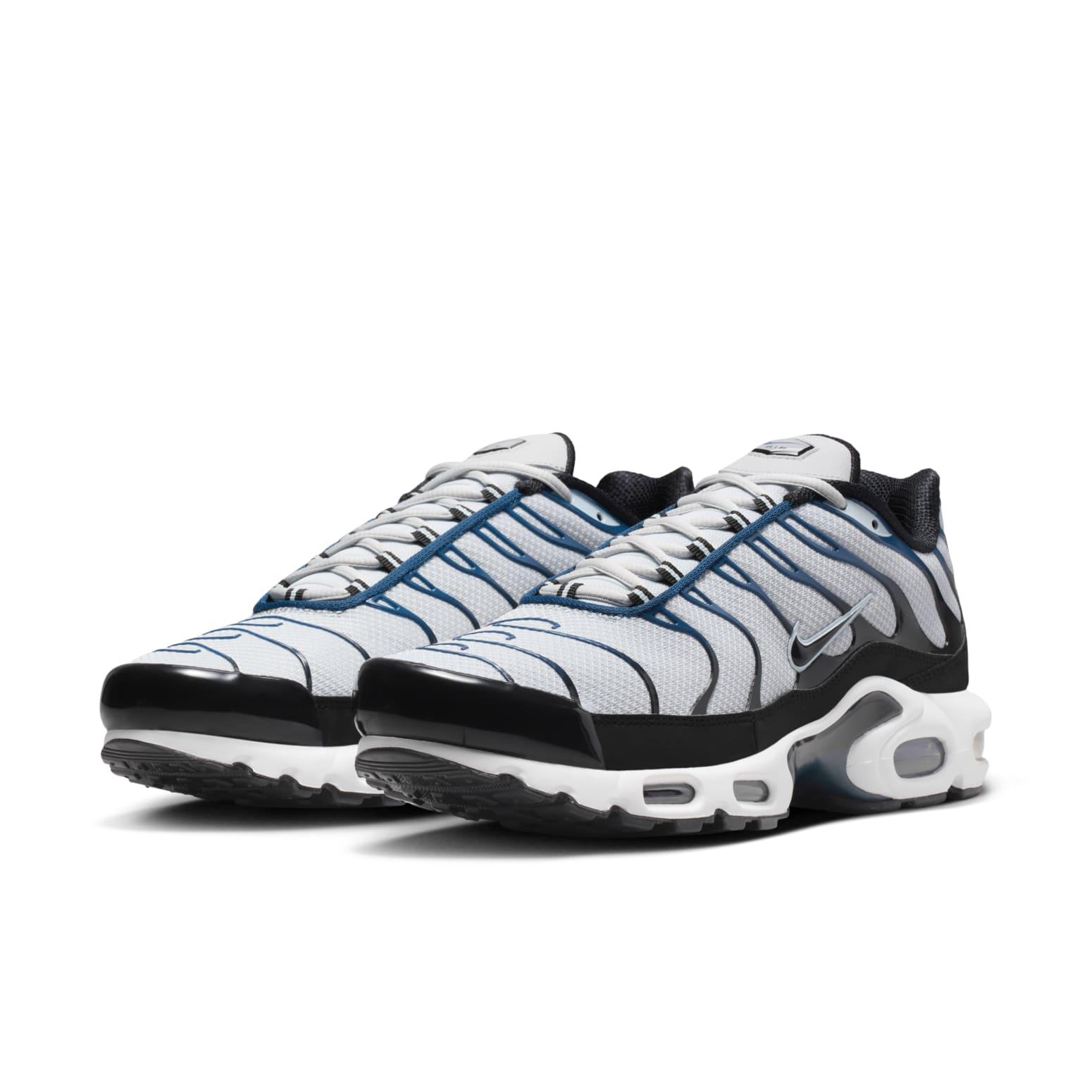 nike air max plus platinum