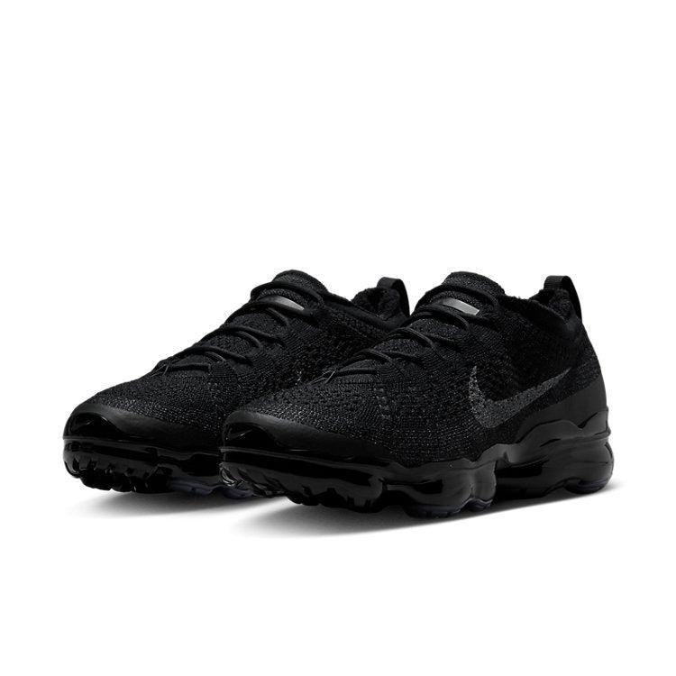 Nike Air Vapormax 2023 Flyknit Shoes in Black for Men | Lyst