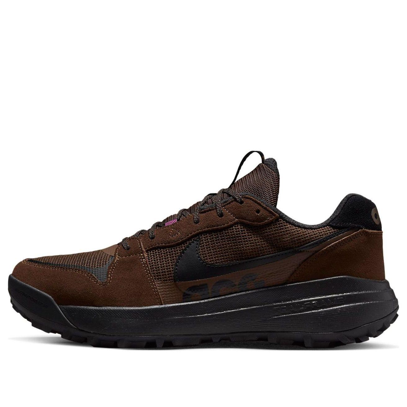nike acg shoes brown