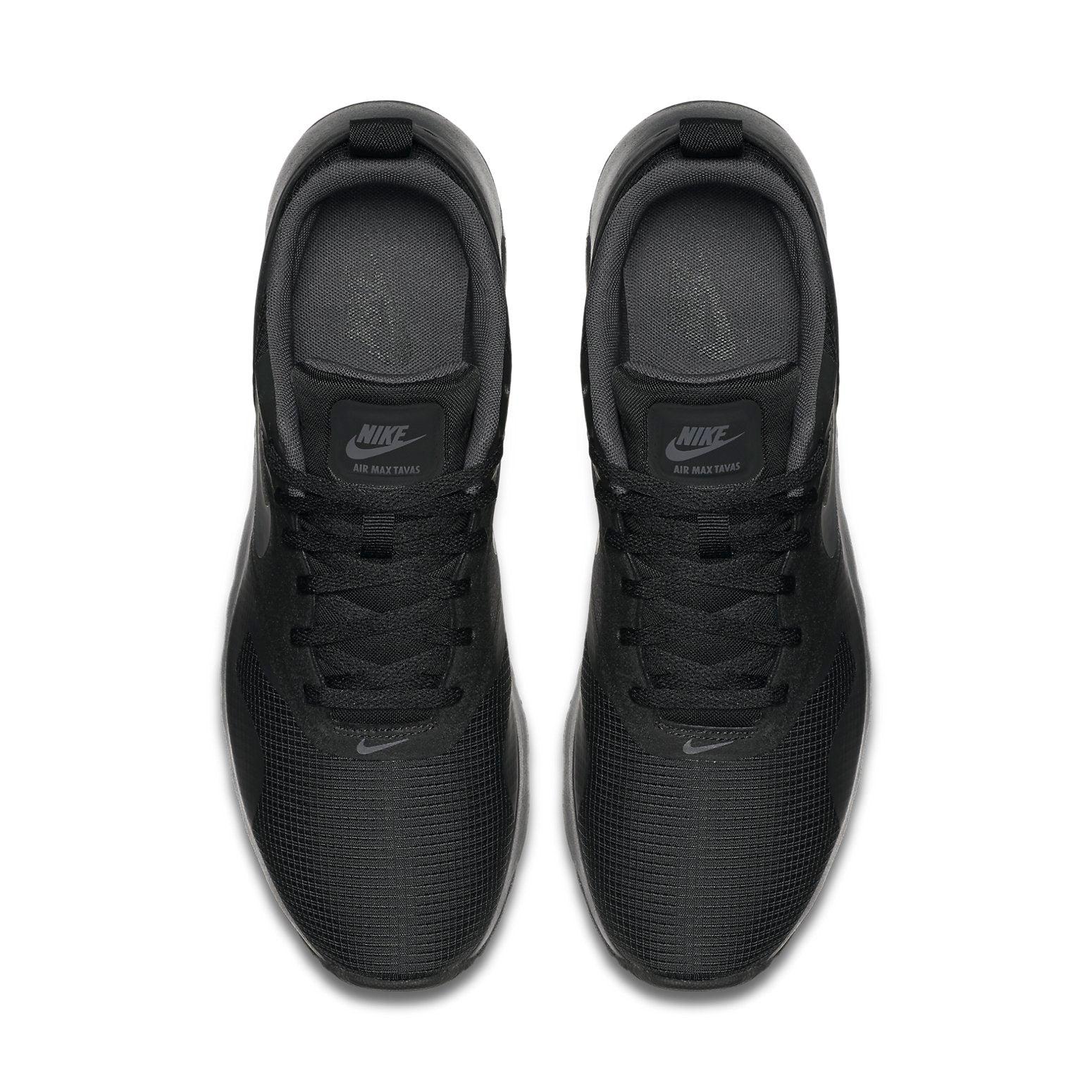 Nike Air Max Tavas 'Triple' in Black for Men Lyst UK