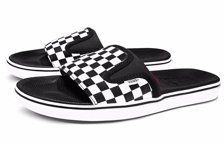 Vans Ultracush Slide-Onslippers/ Chess Board And in White for Men