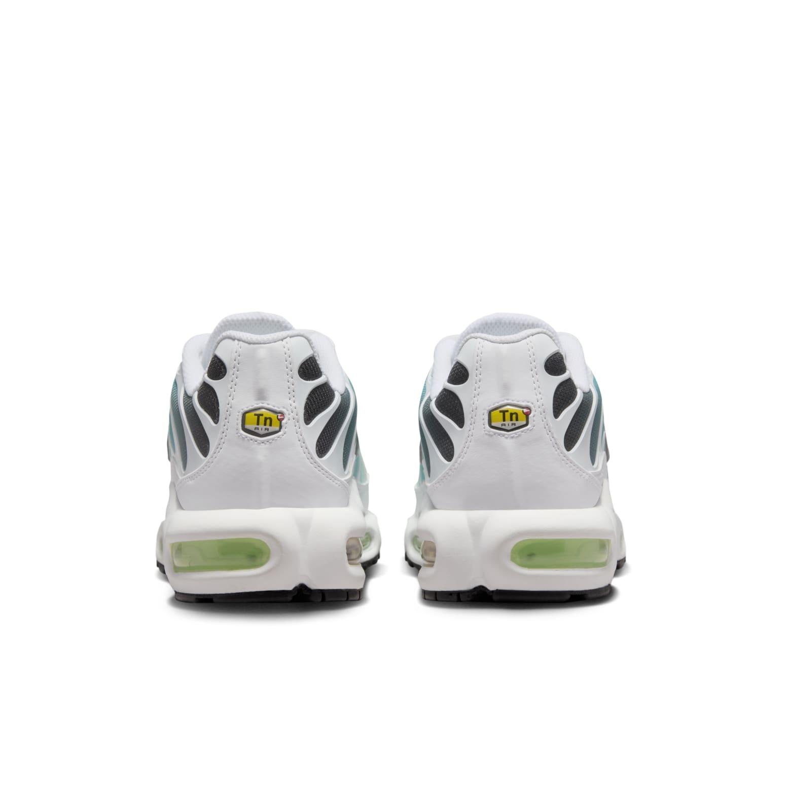 nike wmns air max plus tn se barely volt