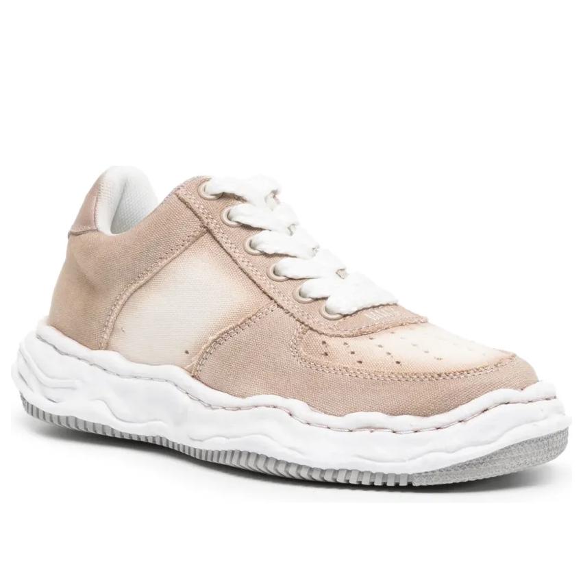 Brown Maison Mihara Yasuhiro Sneakers for Men | Lyst