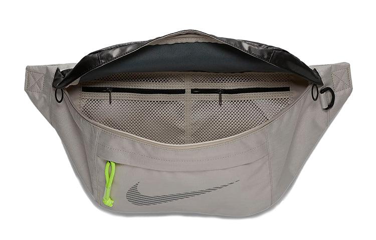 Nike Nsw Winterized Waist Bag Desert Sand in Gray Lyst