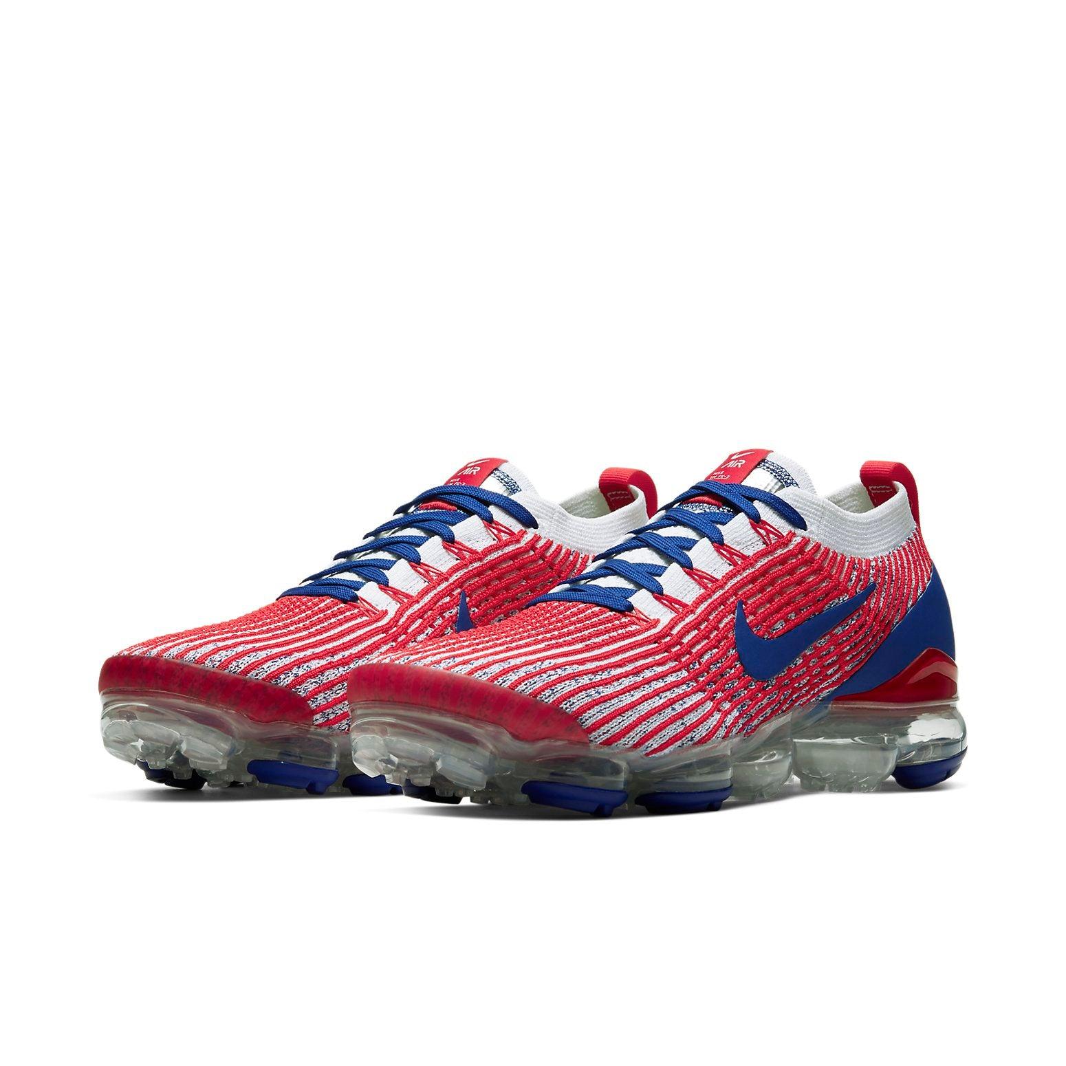 nike red and white vapor max