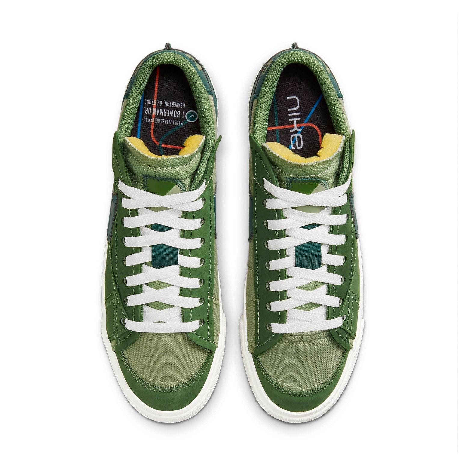 nike jumbo blazer green