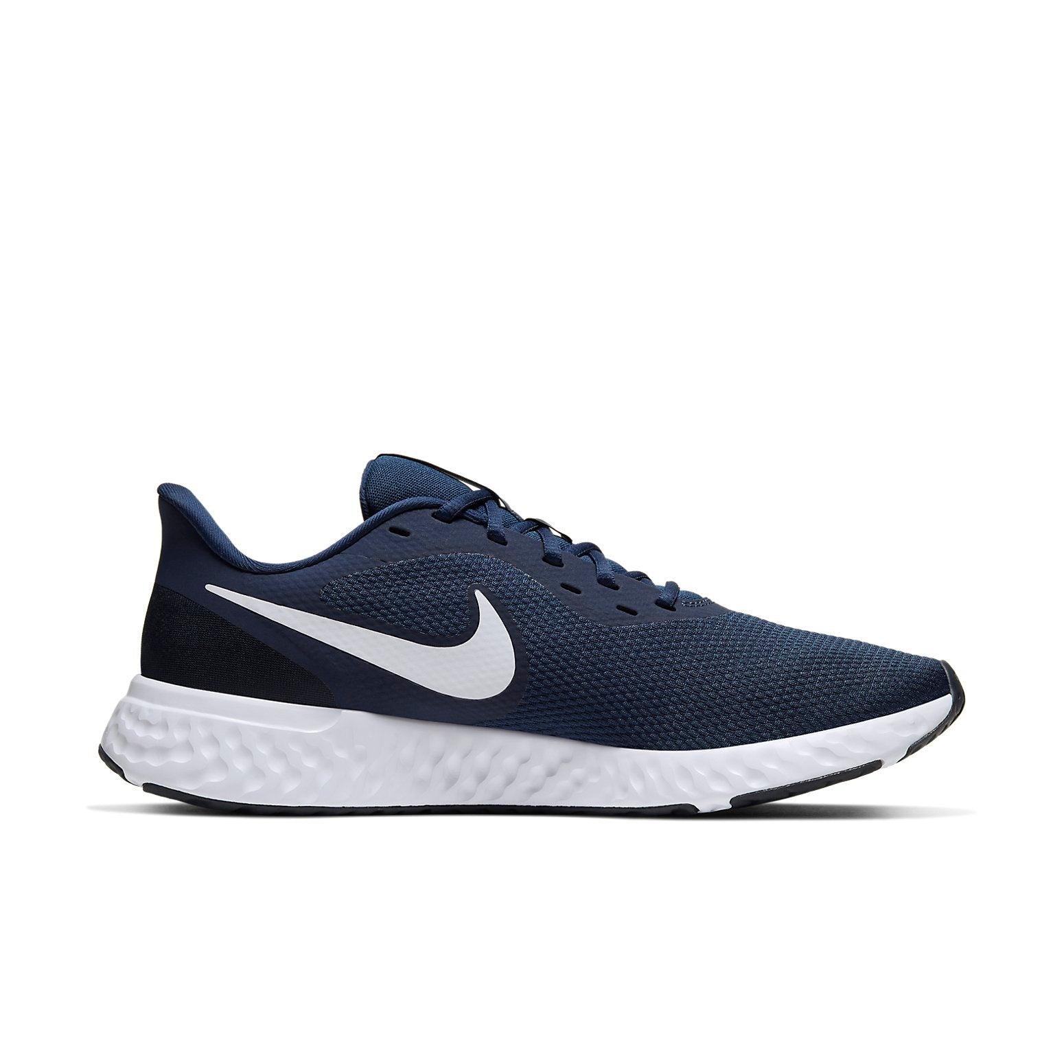 nike revolution 5 black and blue
