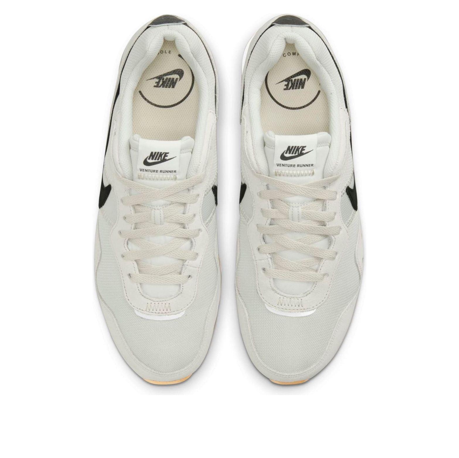 nike venture runner light bone