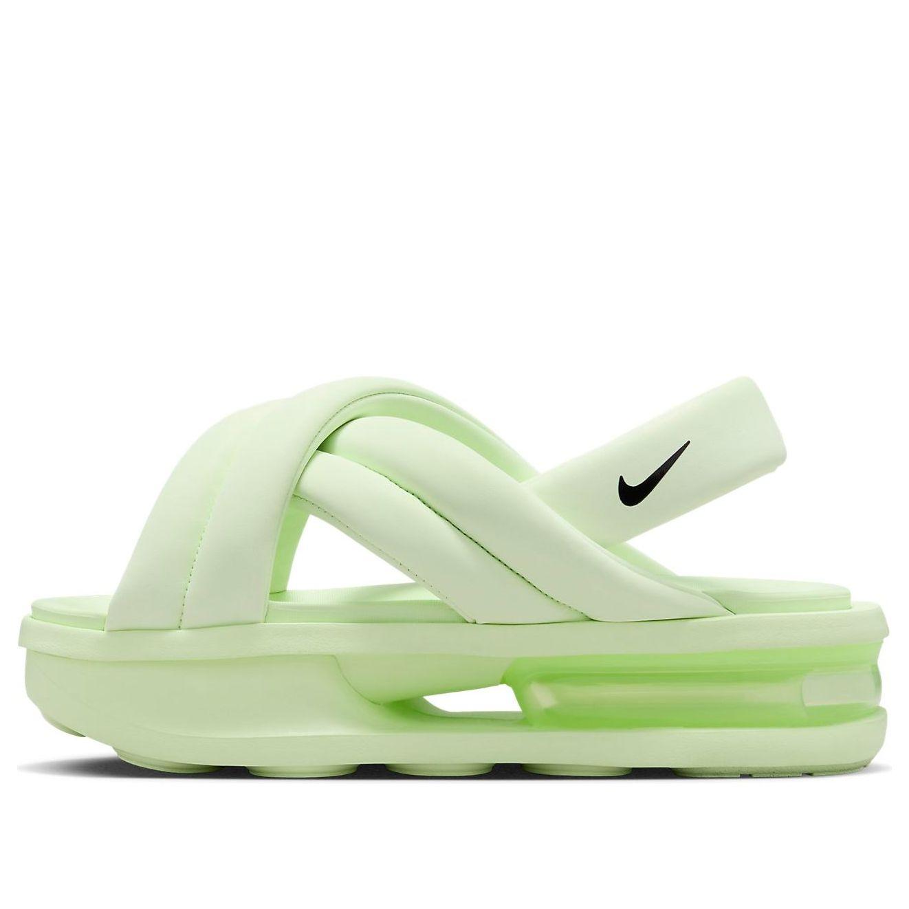 Nike woman sandals 2025