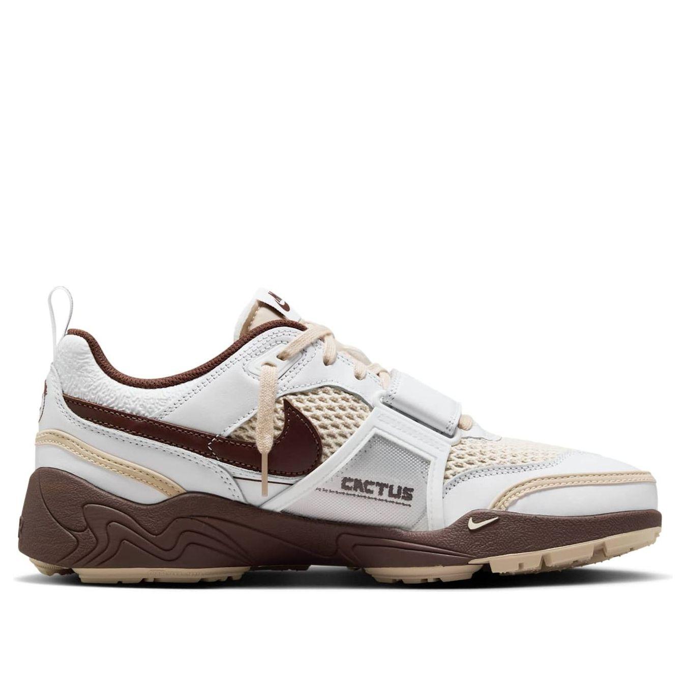 TravisScott×NikeWhite and LightChocolate Nike X Travis Scott Zoom Field Jaxx 'Light Chocolate' in White for