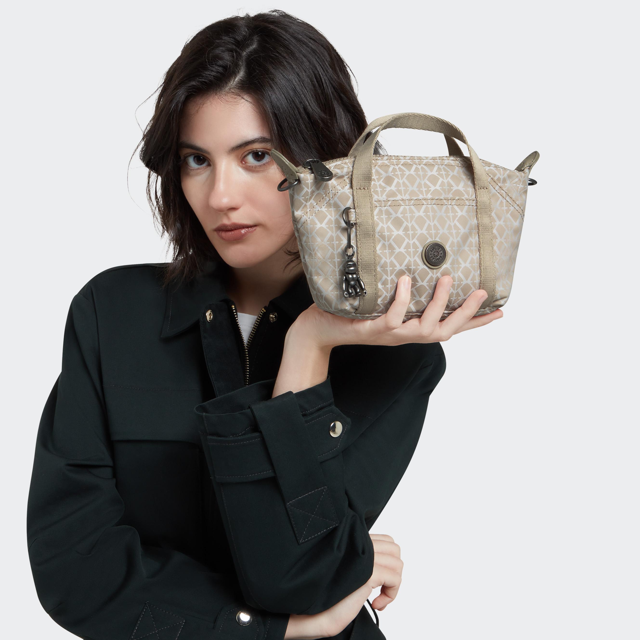 Kipling art shoulder bag deals