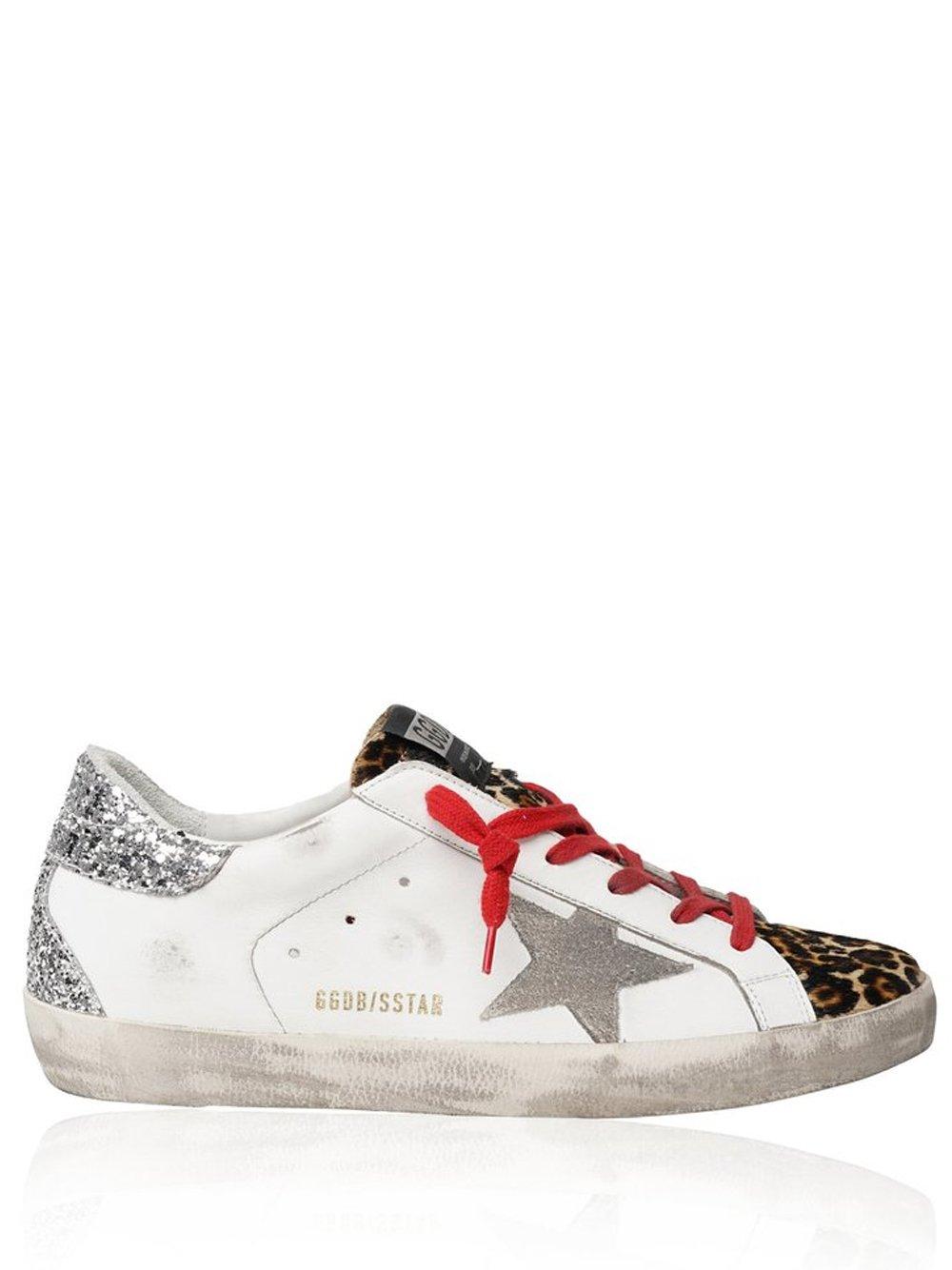 golden goose with red star