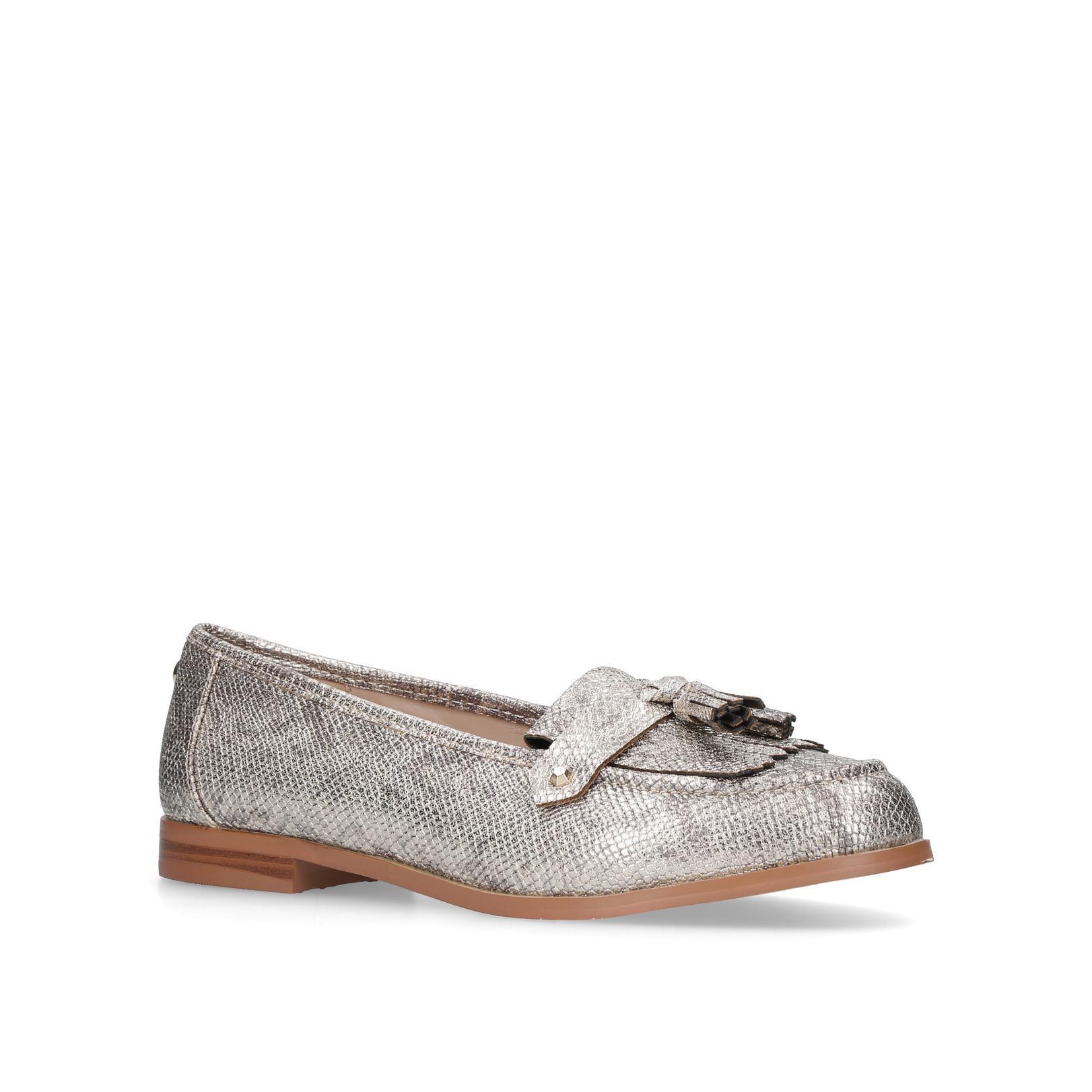 carvela magpie