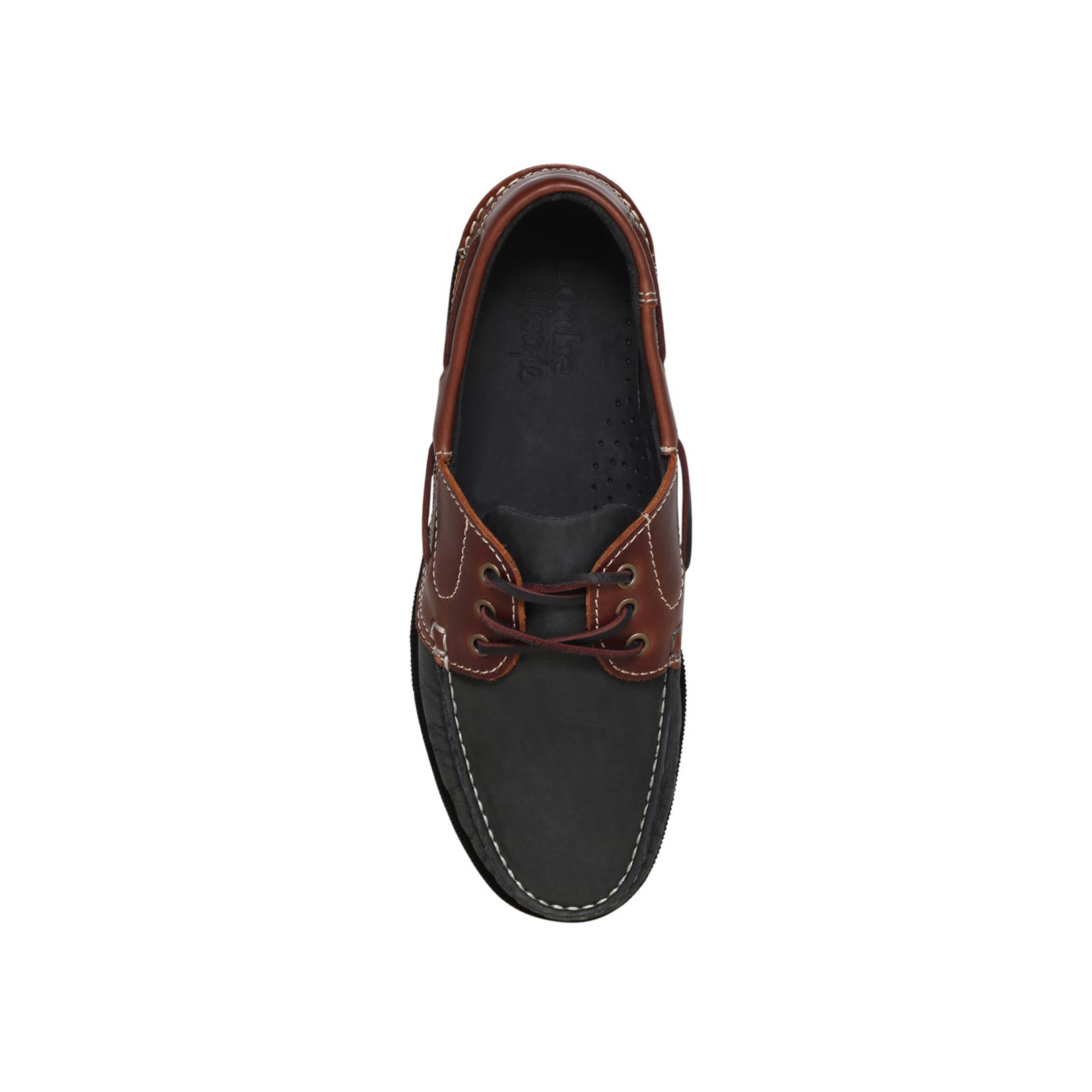 loake boat shoes 521