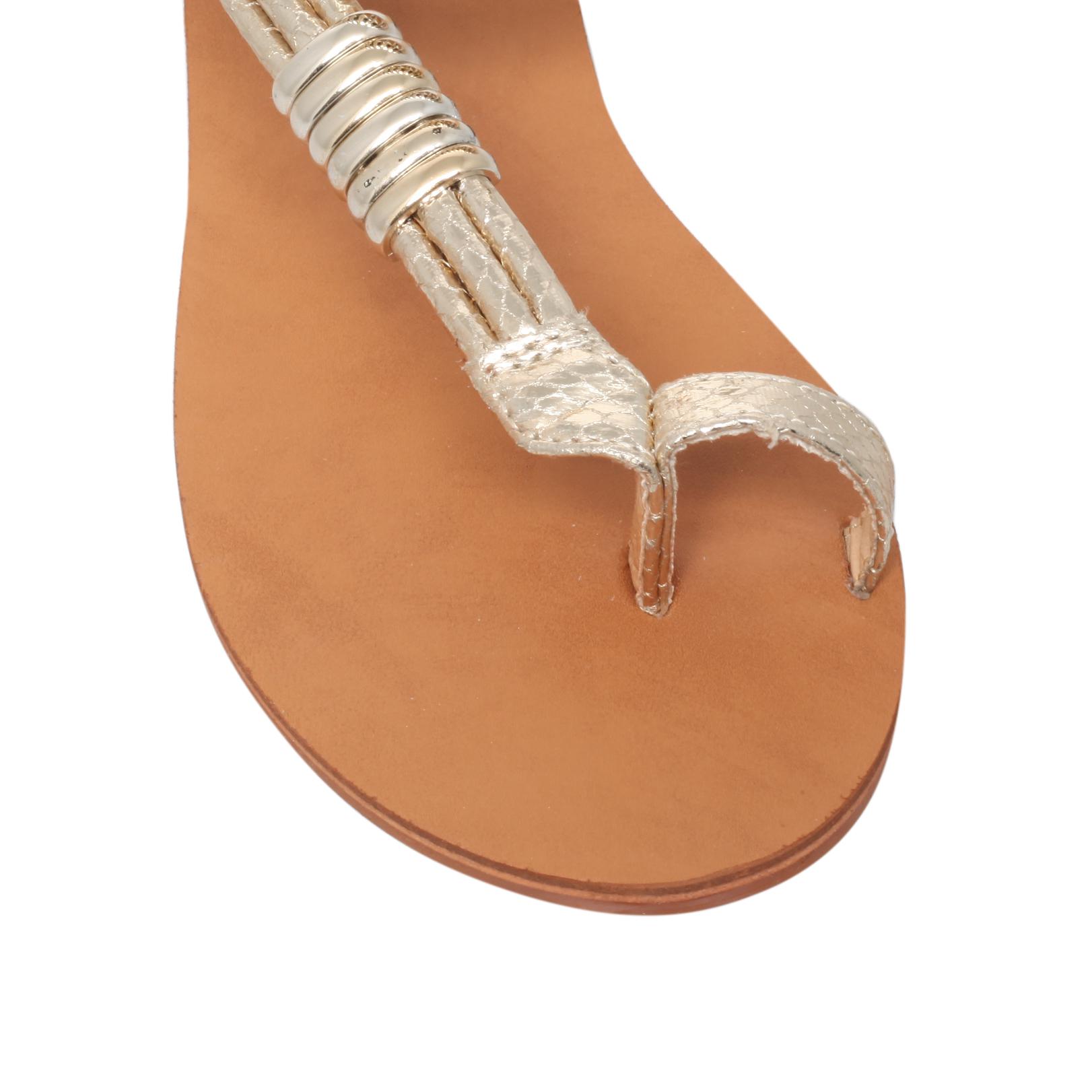 Carvela Kurt Geiger Klipper Flat Sandals in Metallic | Lyst Canada