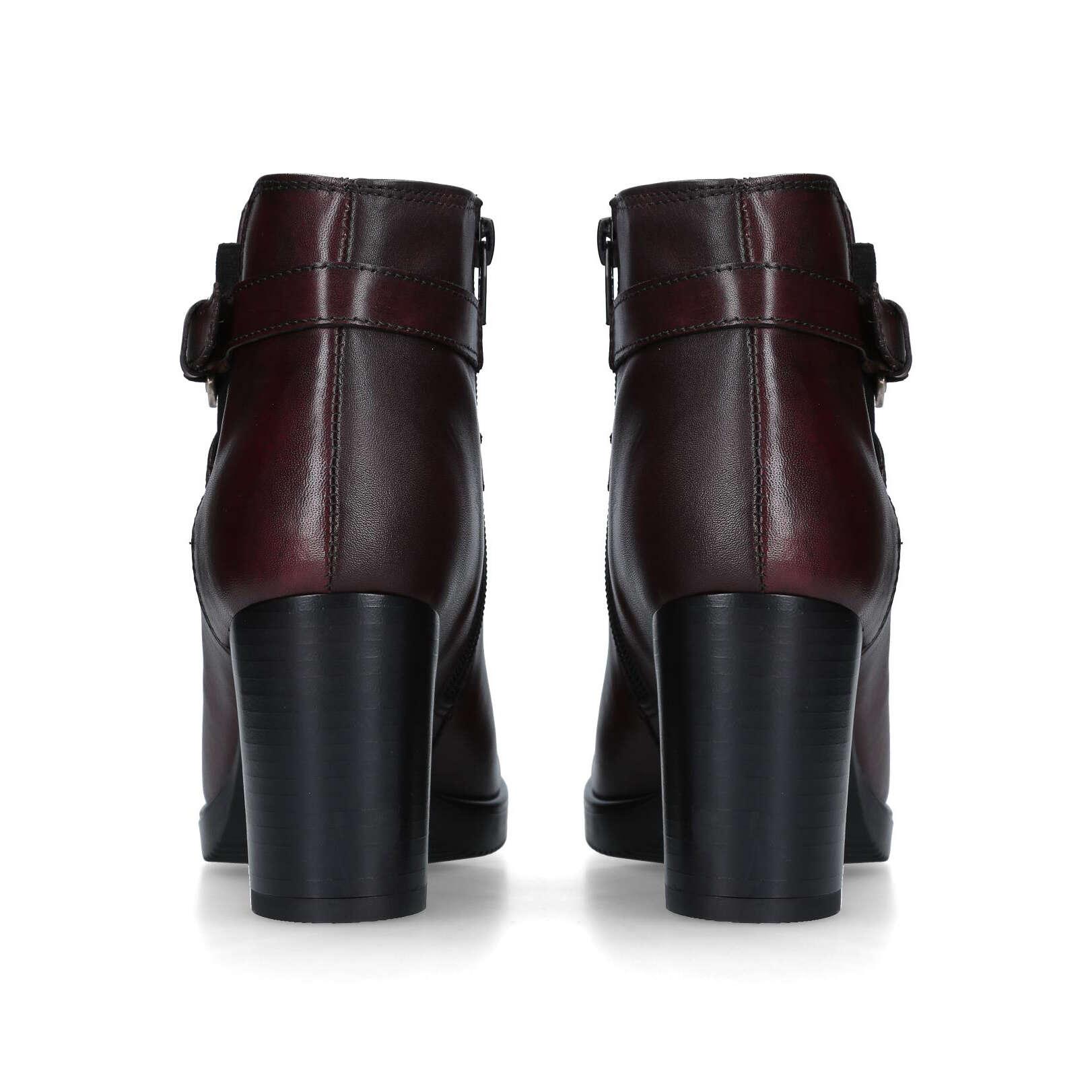 carvela red boots