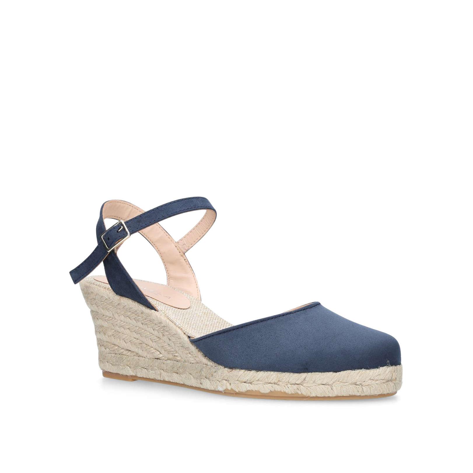 carvela sabrina 2 navy