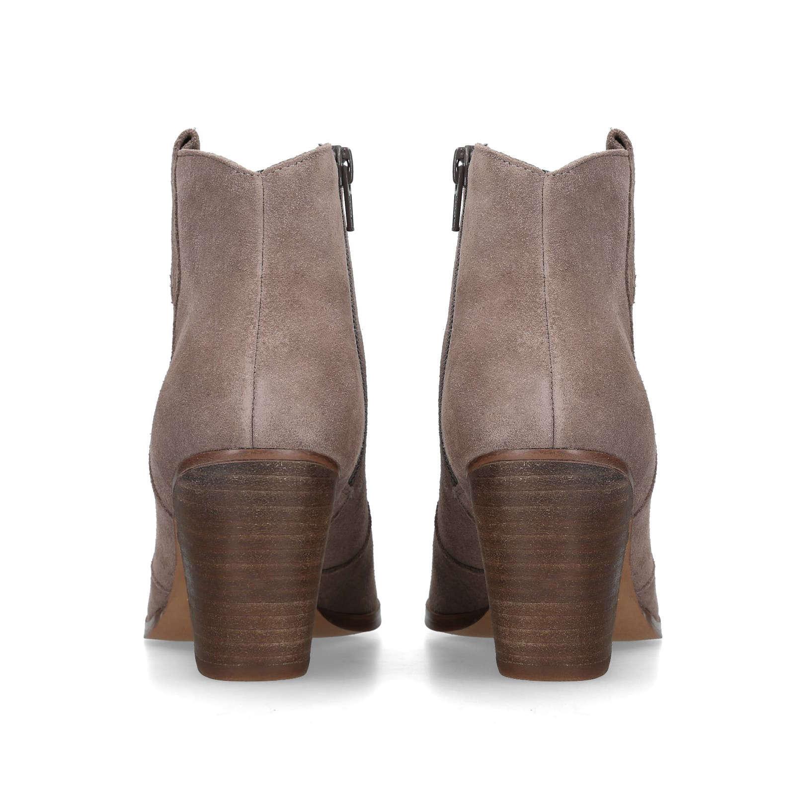 sade 2 kurt geiger