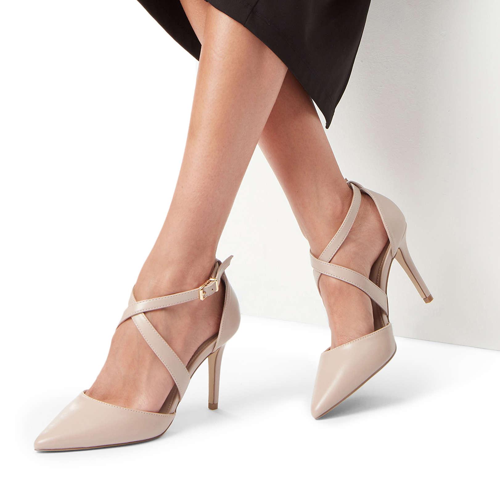 Carvela kross top