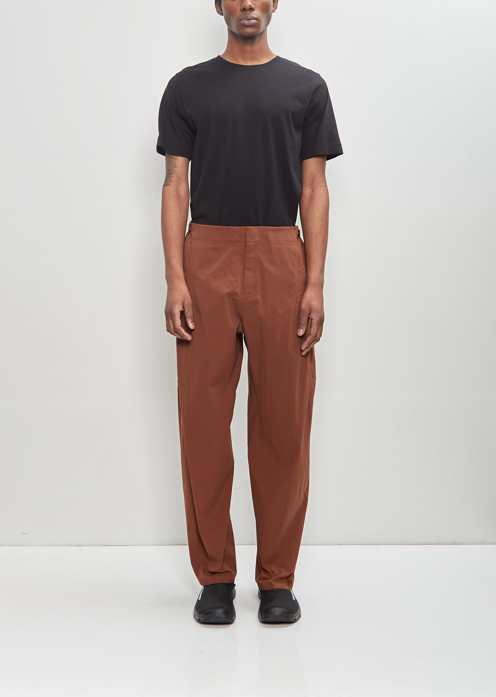 ☆24ss新作☆VEILANCE SPERE LT CARGO PANT 32 Veilance: Brown Spere LT Cargo Pants | SSENSE Canada