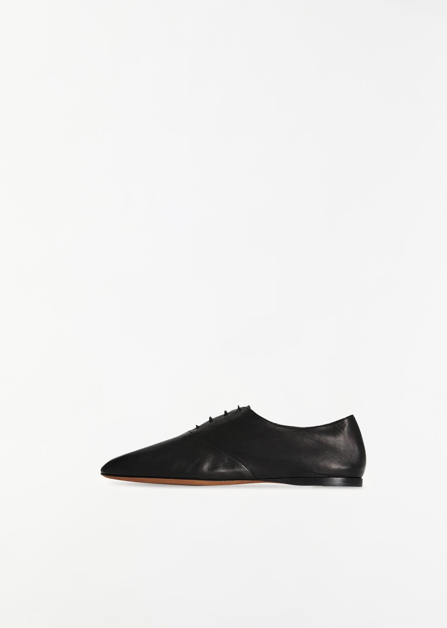 【in a row】Leather lace-up walker EKG187_in_m.jpg