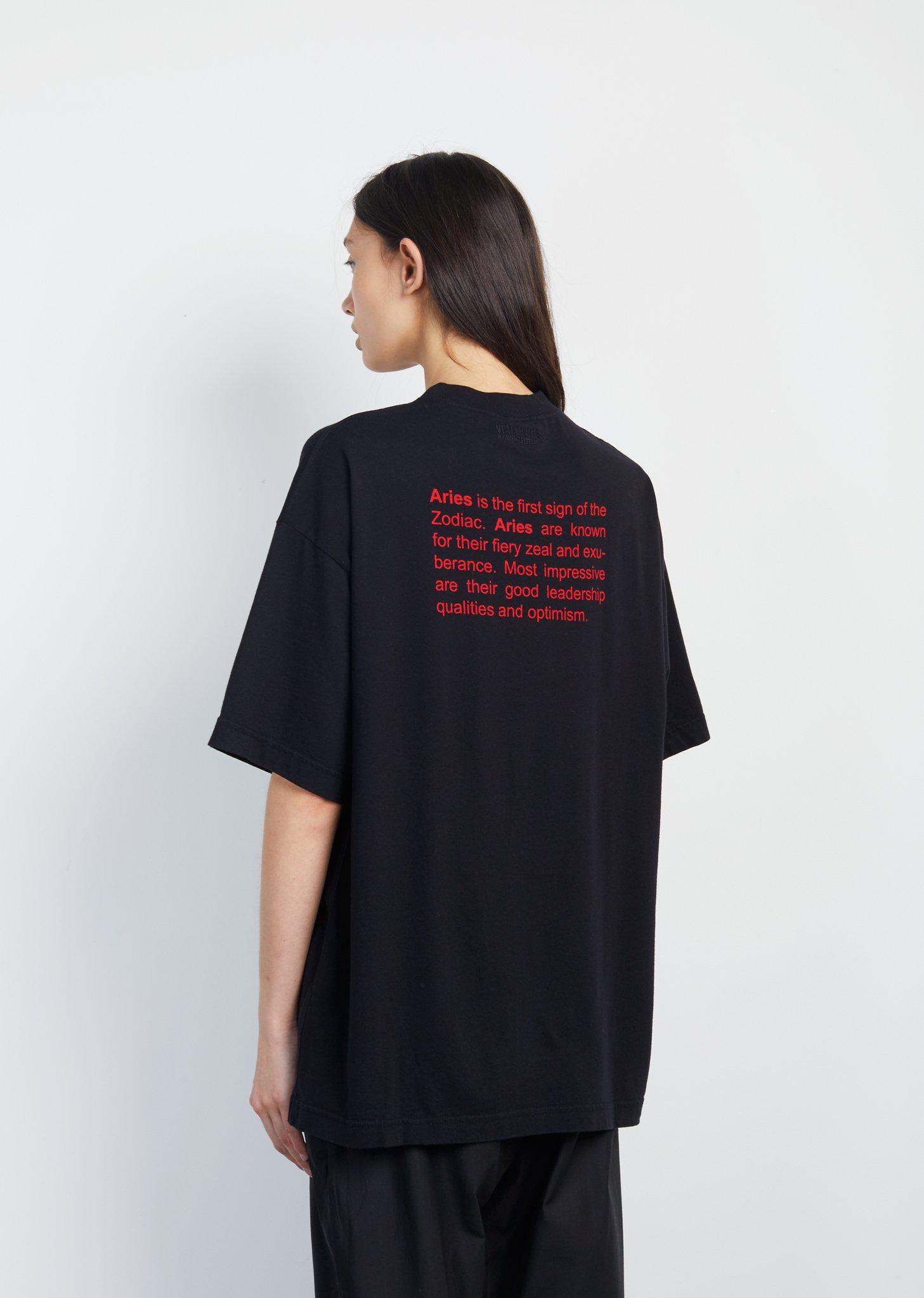 Vetements horoscope best sale tee
