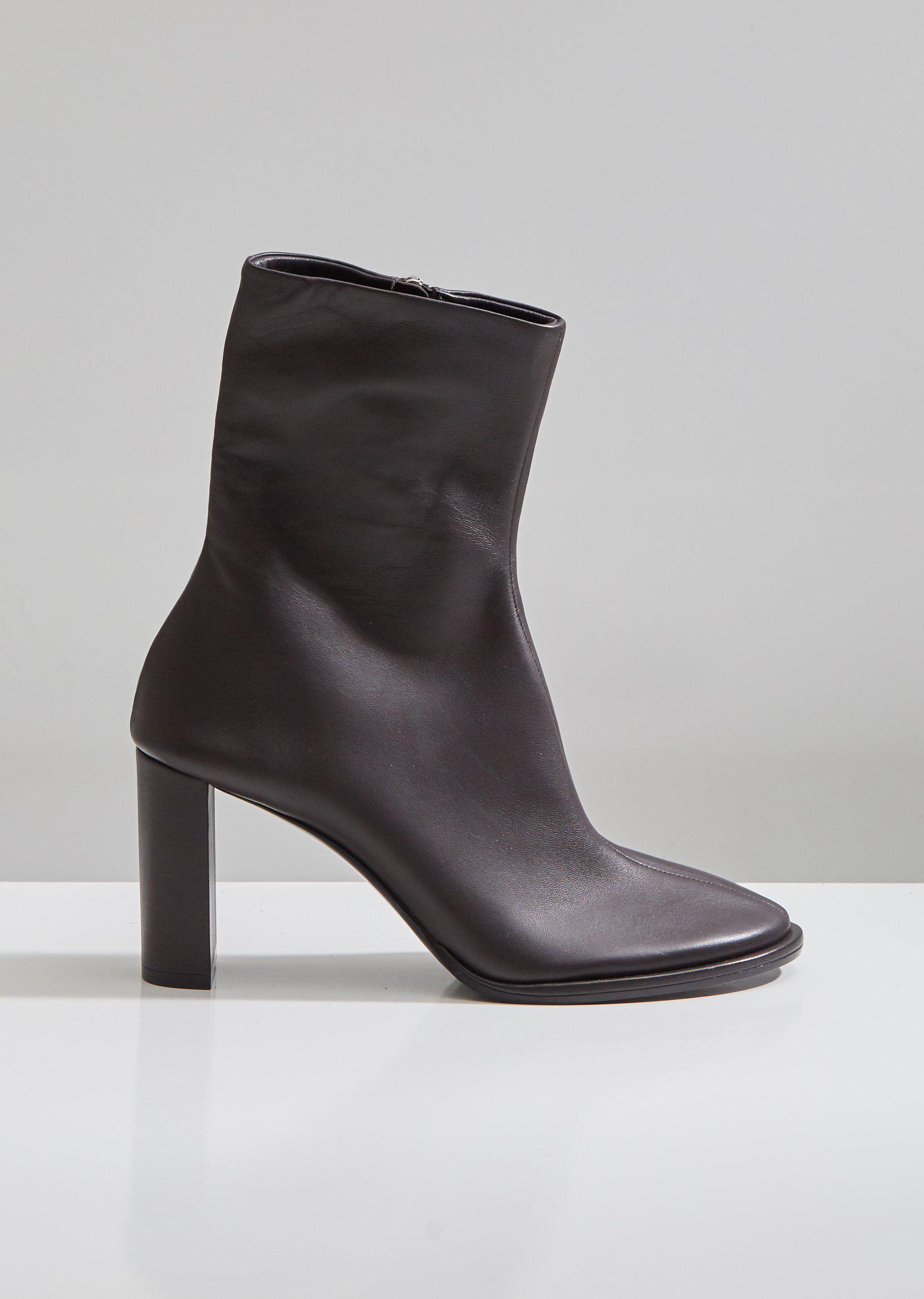 the row zip boots
