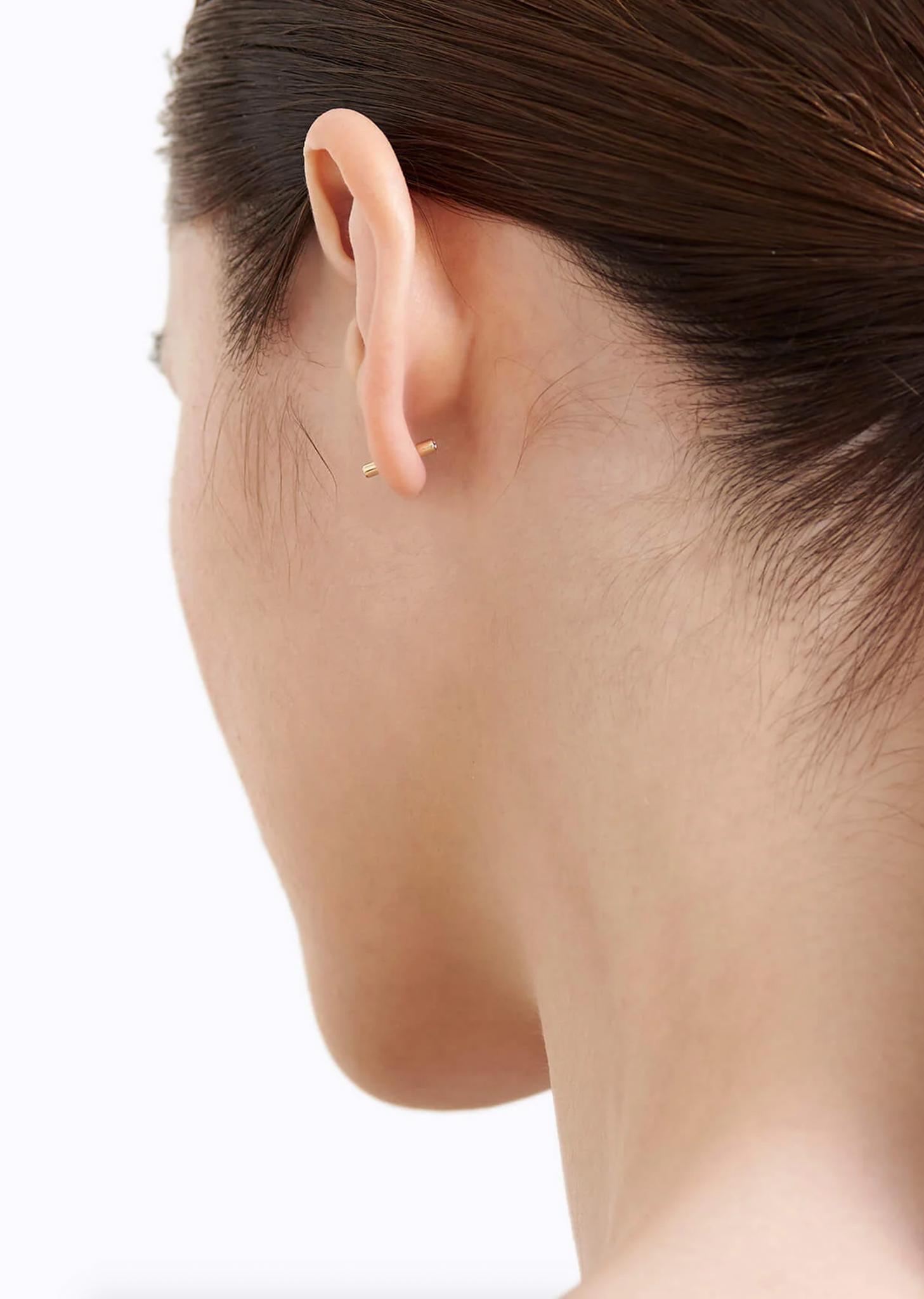 Shihara Diamond Twist Pin Earring 01 in White | Lyst Australia